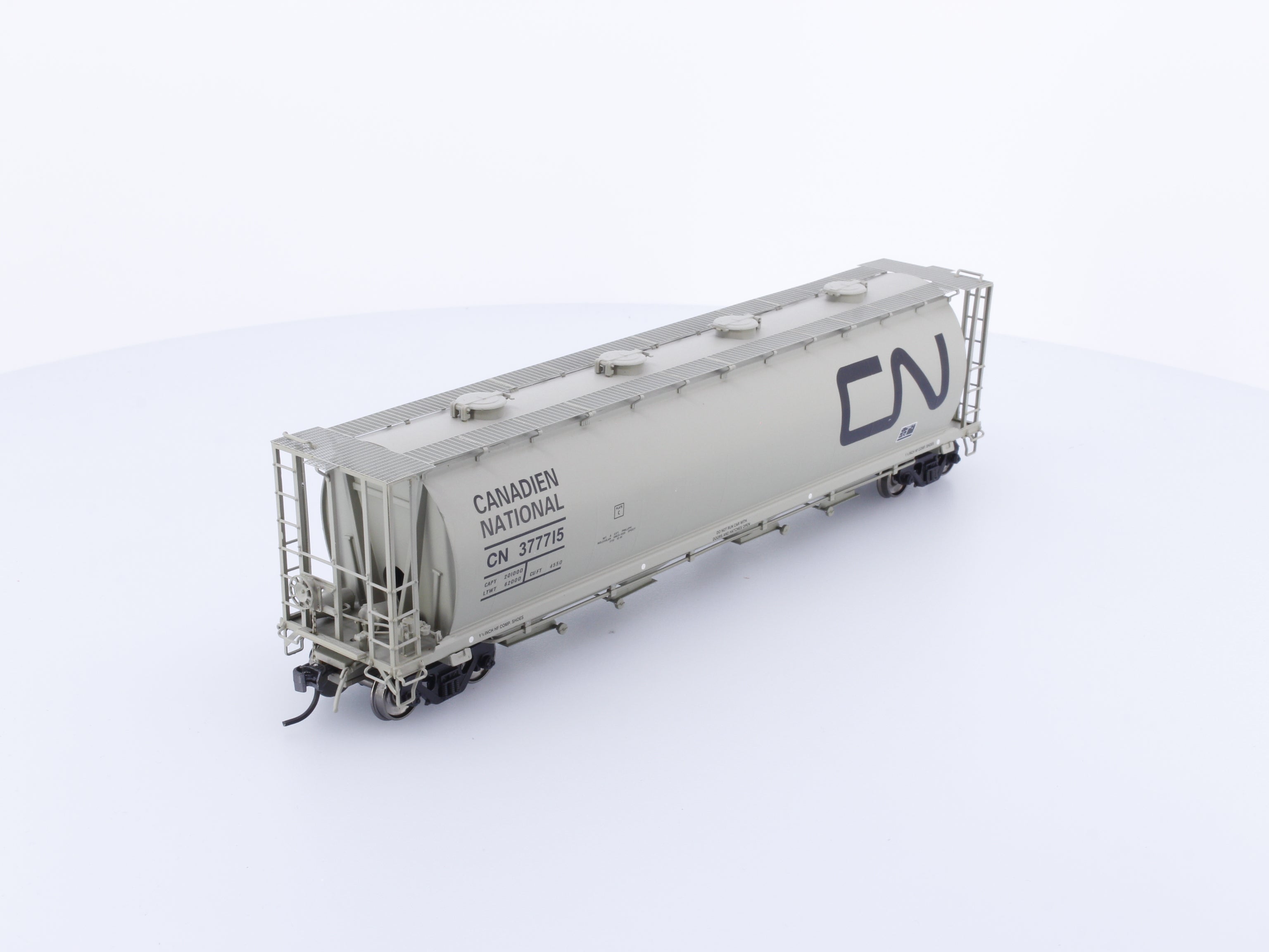 InterMountain 45222-12 HO Cylindrical Covered Hopper Canadian National (CN) 377715