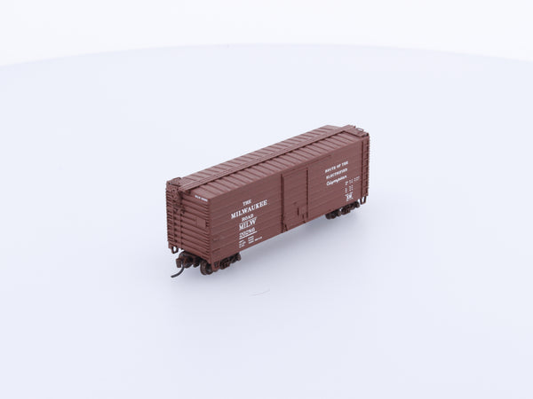 Fox Valley Models FVM 9002-2 N MILW Long Rib Box Car Milwaukee Road (MILW) 18286