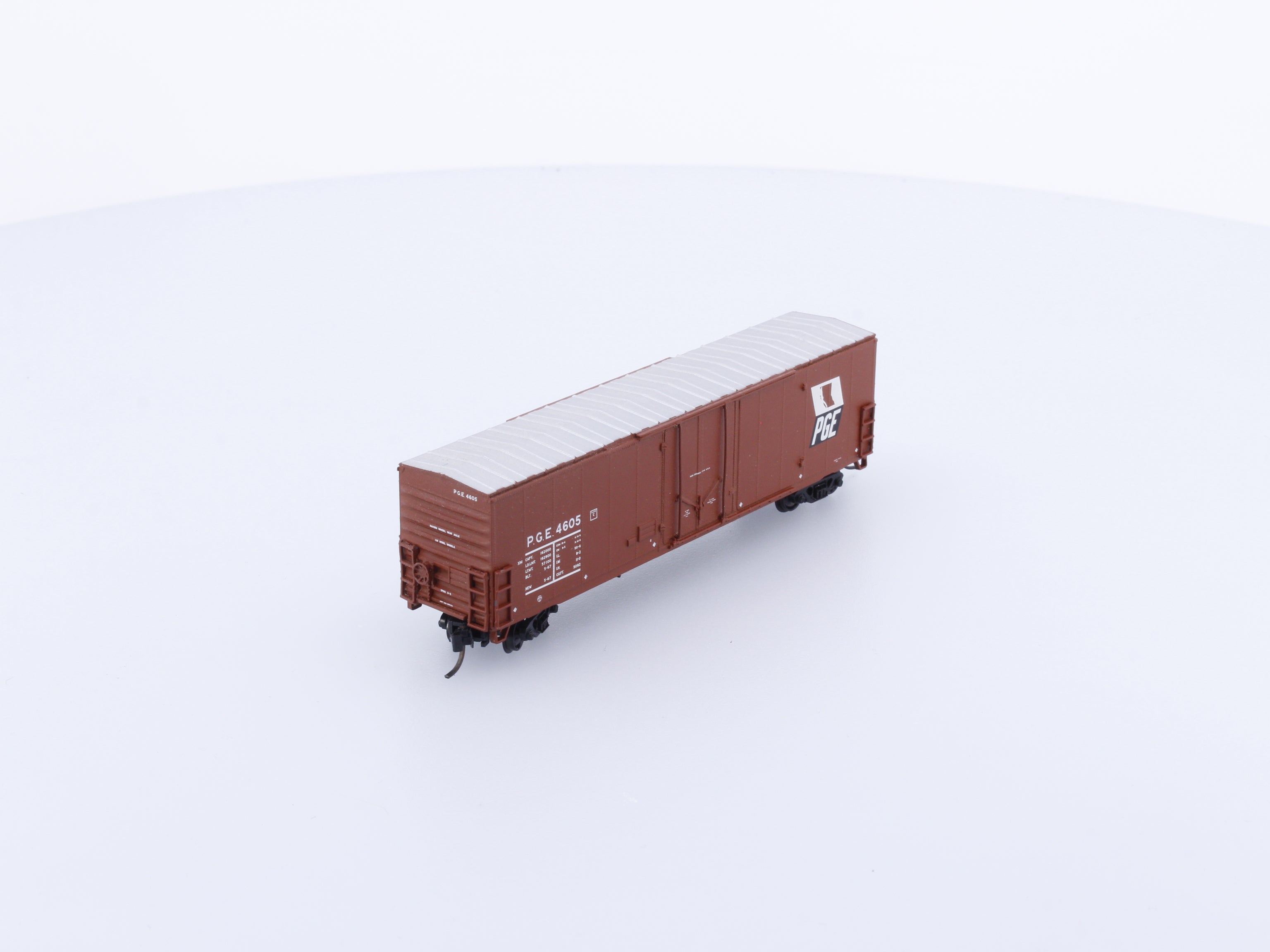 Trueline Trains TLT600071 N 50' Map Scheme Box Car Pacific Great Eastern (PGE) 4605