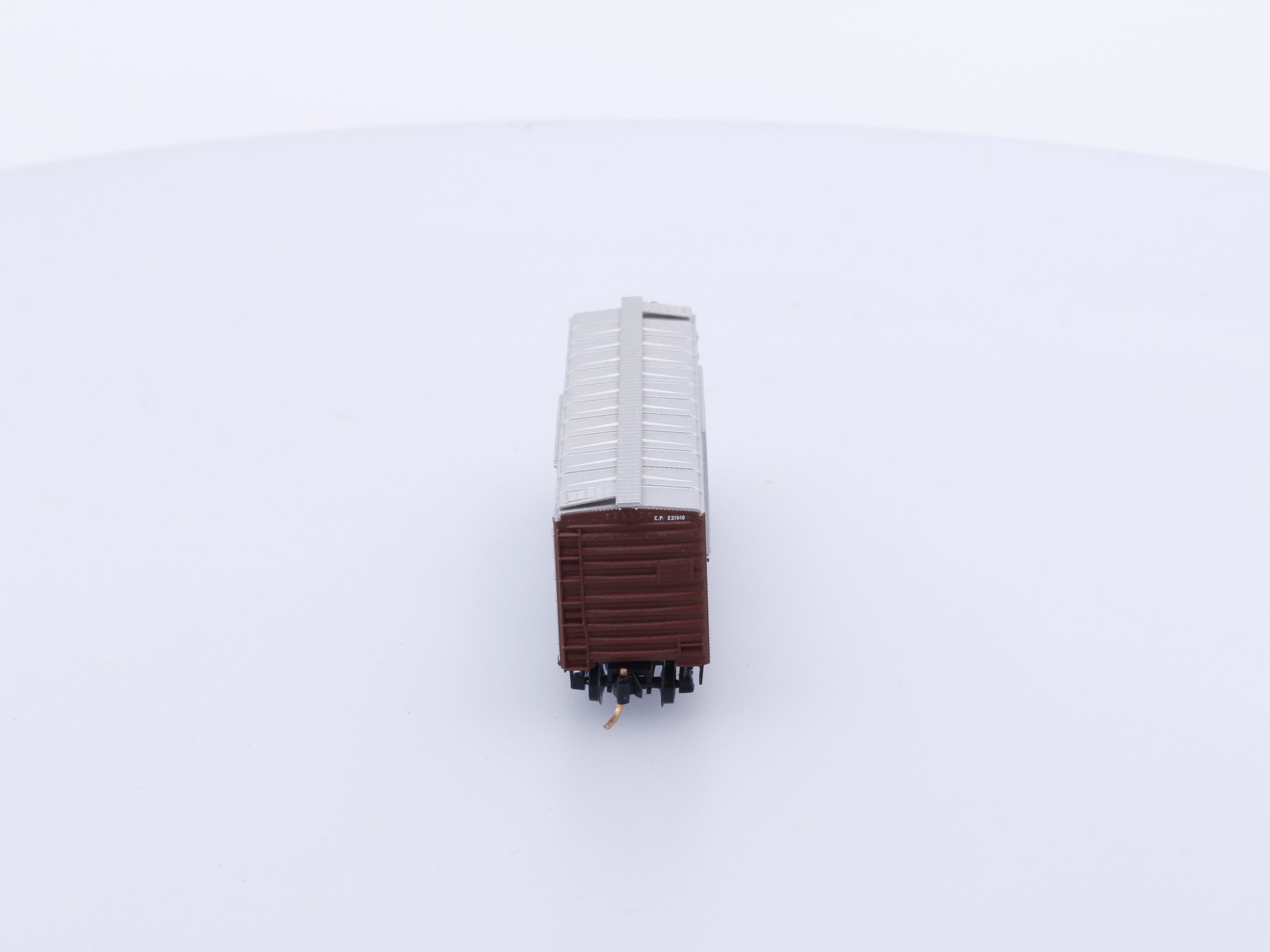 Micro Trains 20890 N Boxcar, 40', PS-1 Canadian Pacific (CP) 221009 (#2)