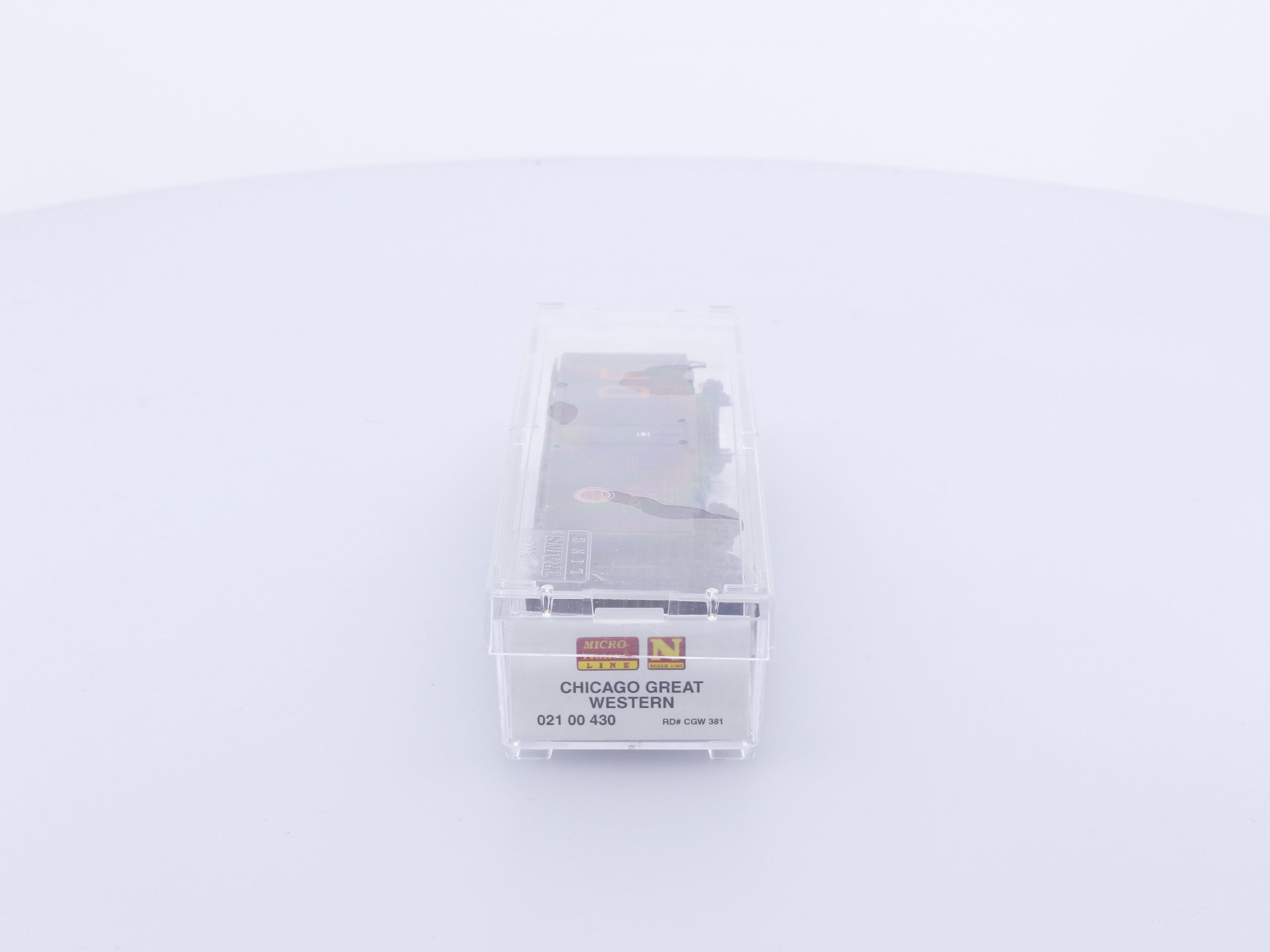 Micro Trains 02100430 N Boxcar, 40', Steel Plug Door Chicago Great Western (CGW) 381