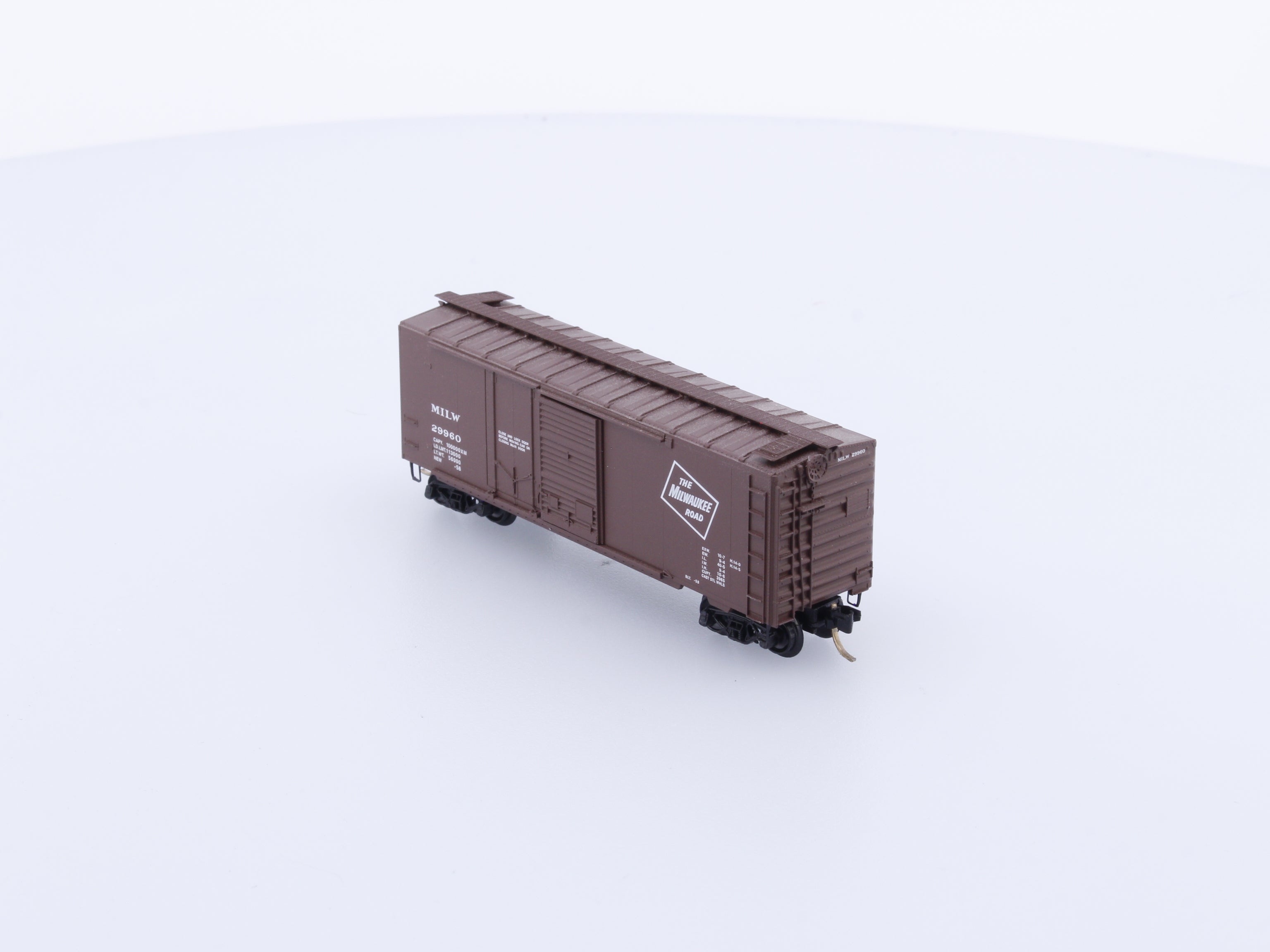 Micro Trains 22180 N Boxcar, 40', Steel Combo Door Milwaukee Road (MILW) 29960