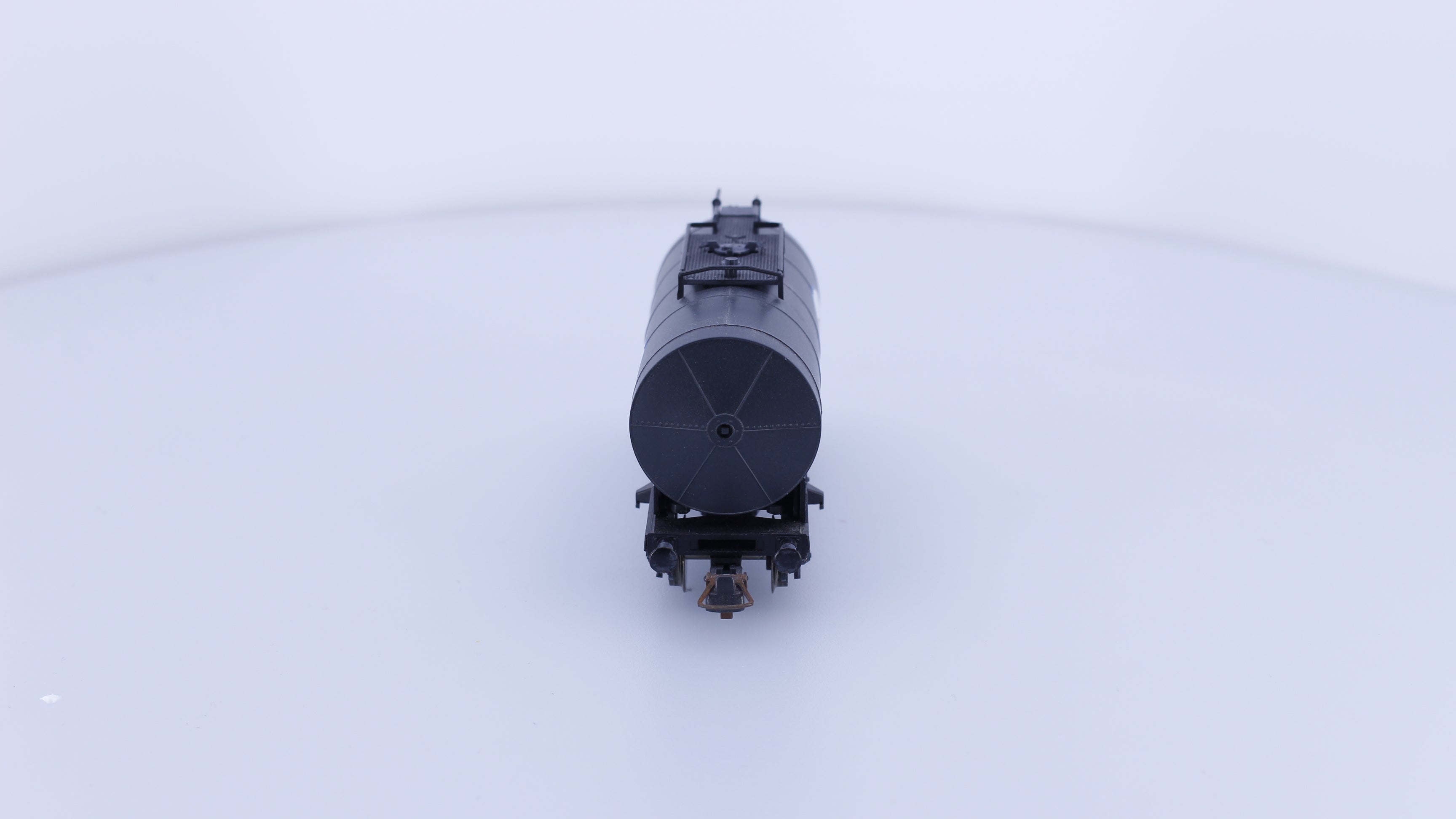 Roco 47061 HO DB Esso Tank Car 575779