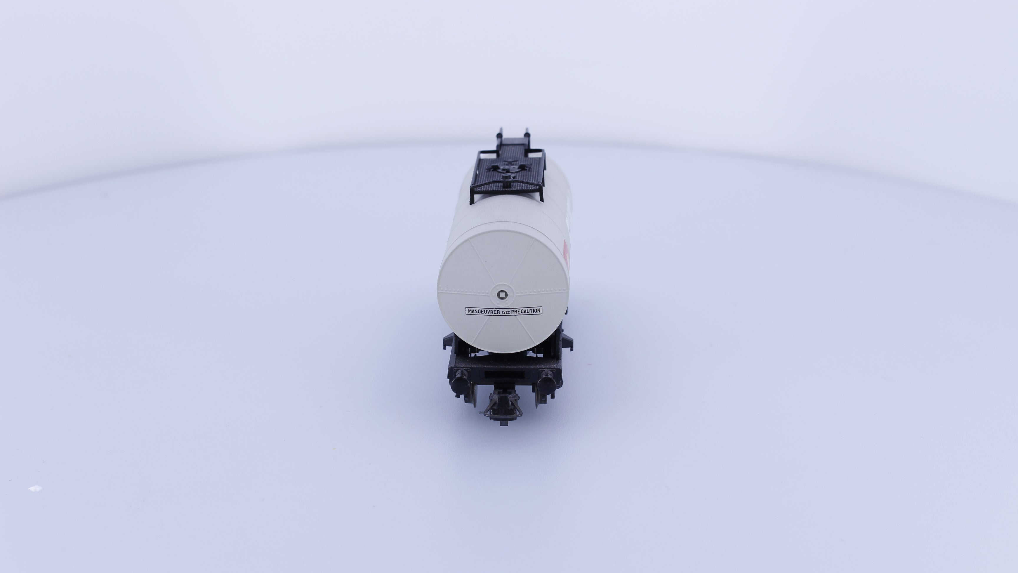 Roco 46710 HO CFL Shell Tank Car 0705314-9