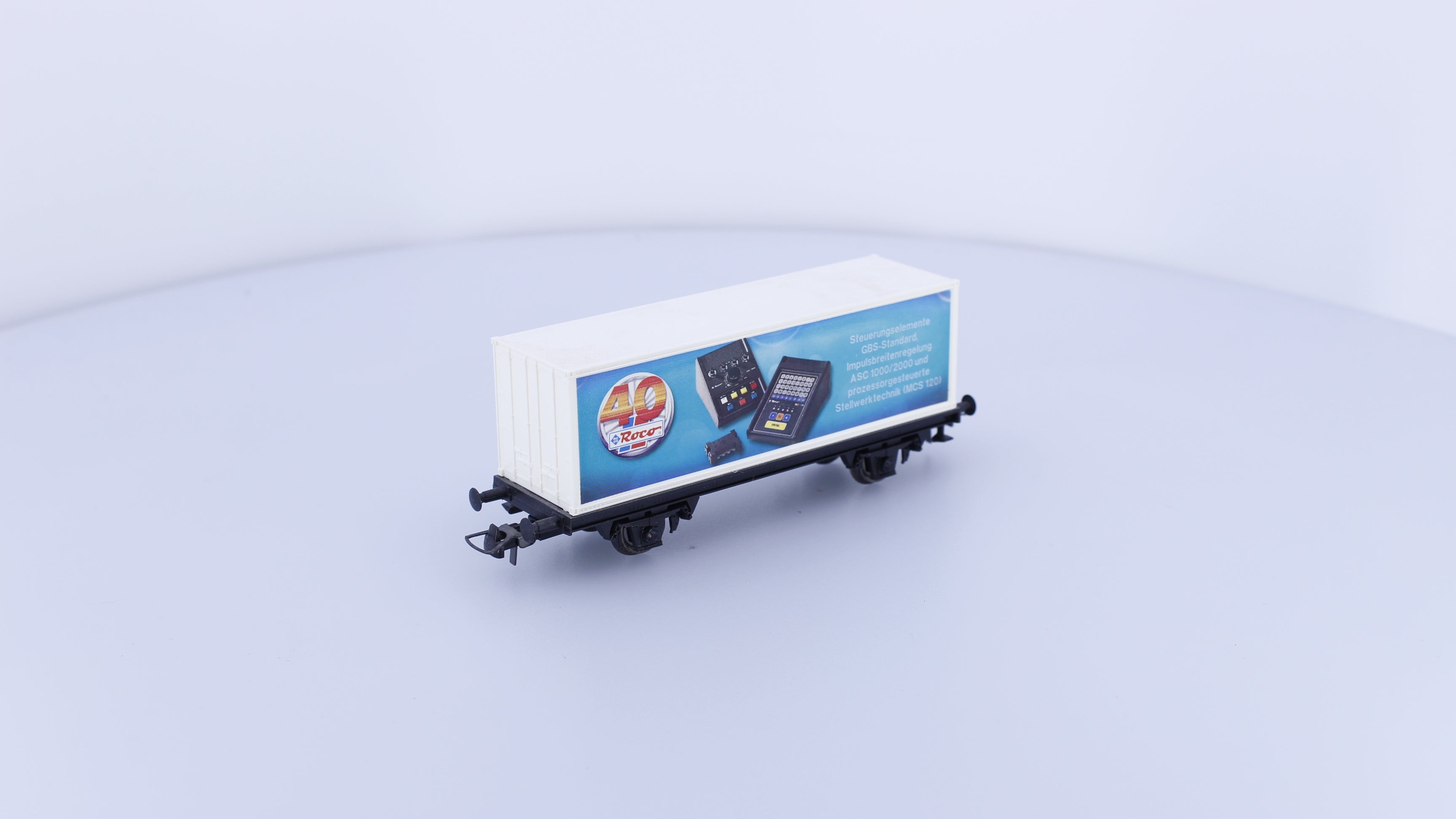Roco 47237 HO 40 Roco Special Box Car 40