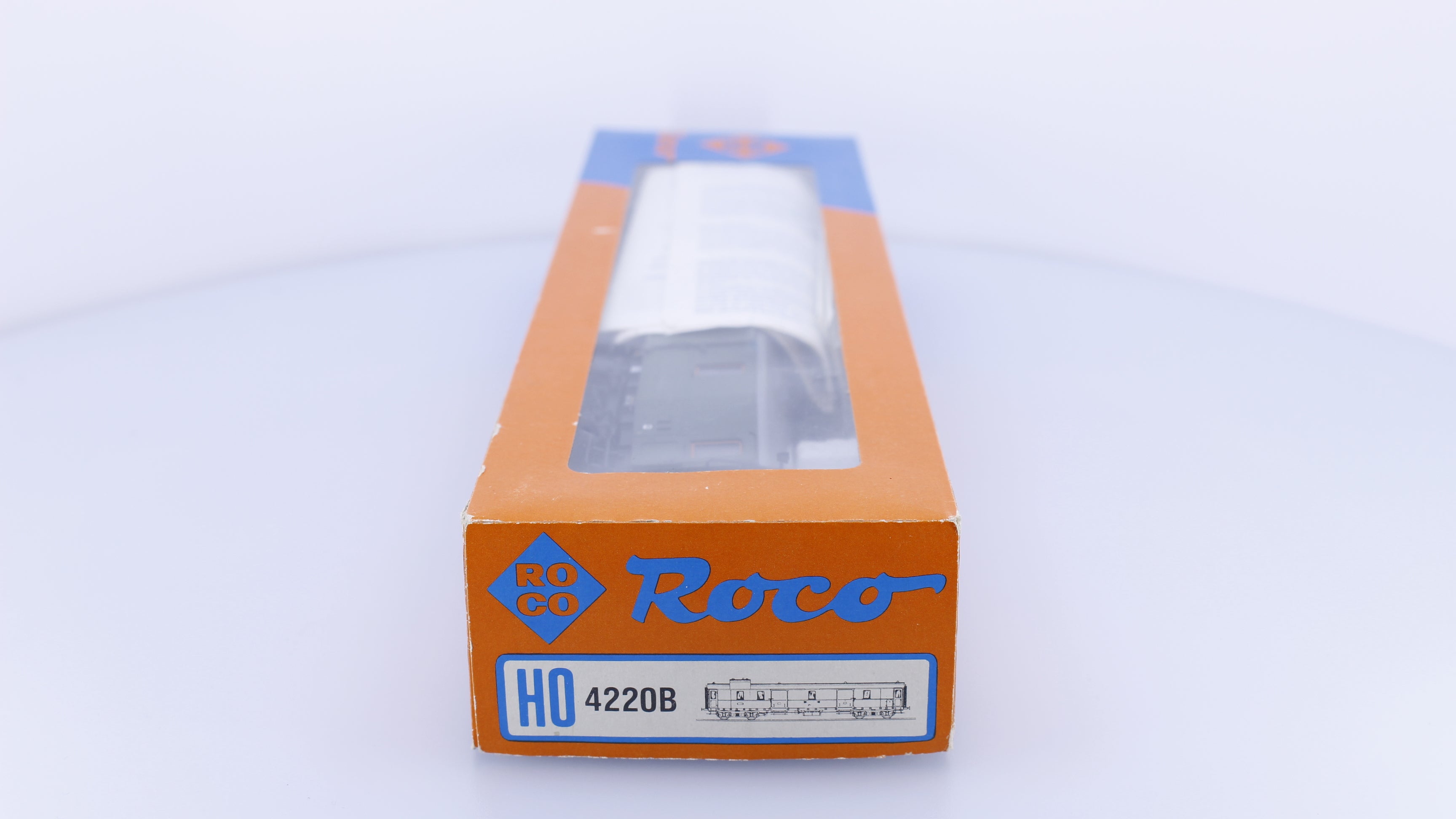 Roco 4220B HO DR Postal and Baggage Car 105103