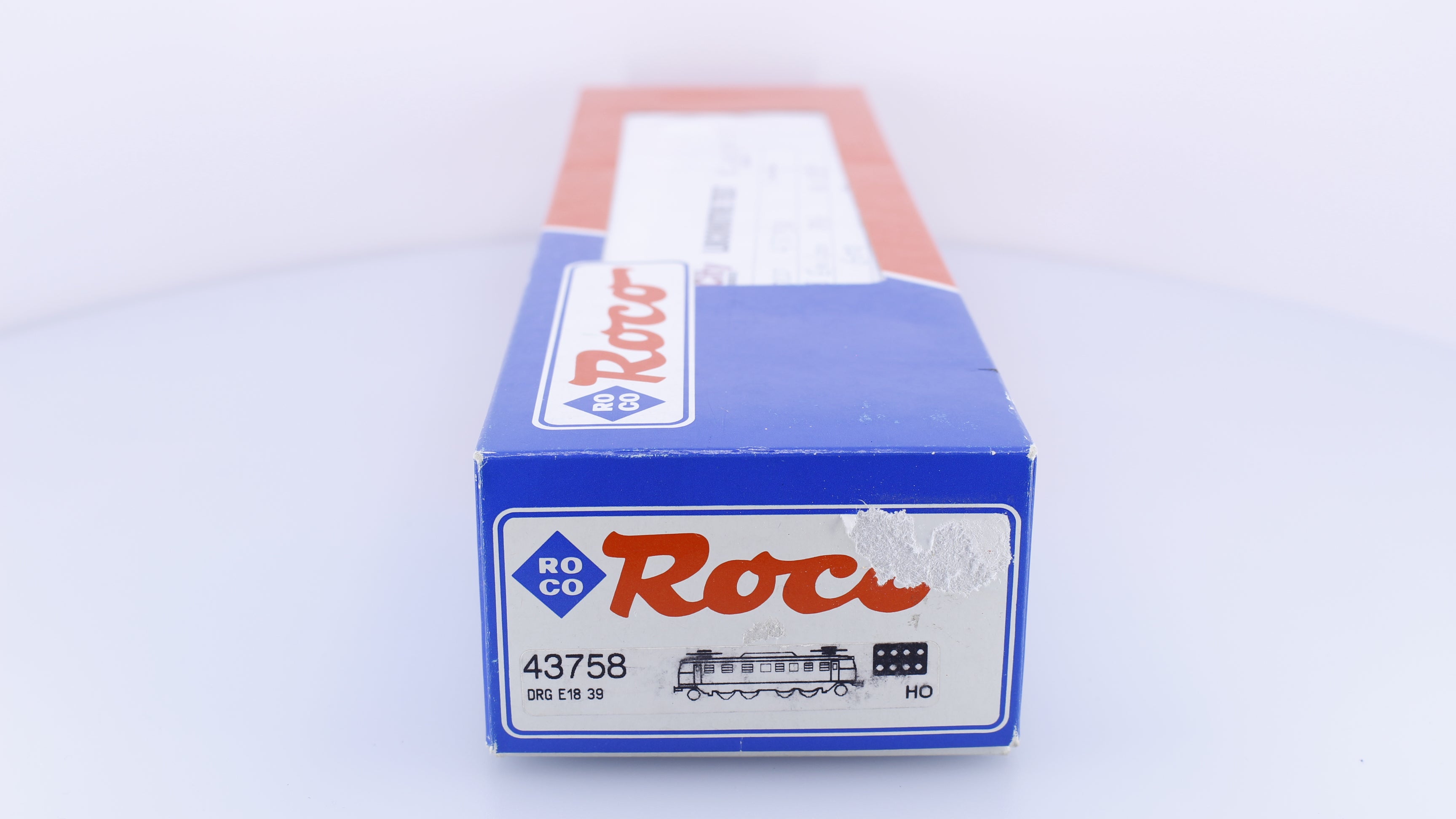 Roco 43758 HO DRG BR E18 Electric Locomotive E1839 Analog DC