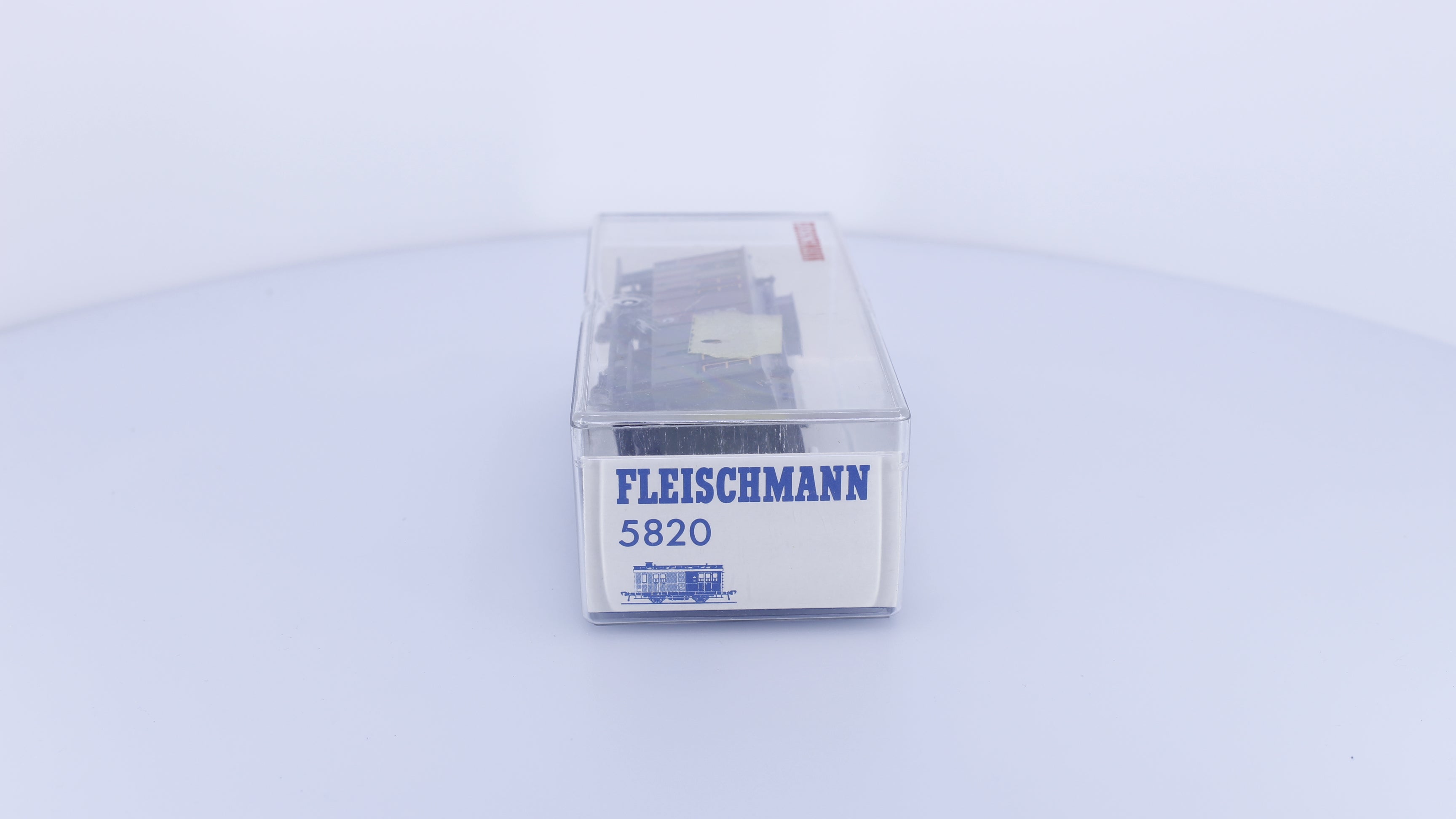 Fleischmann 5820 HO KPEV Postal Freight Car 3961