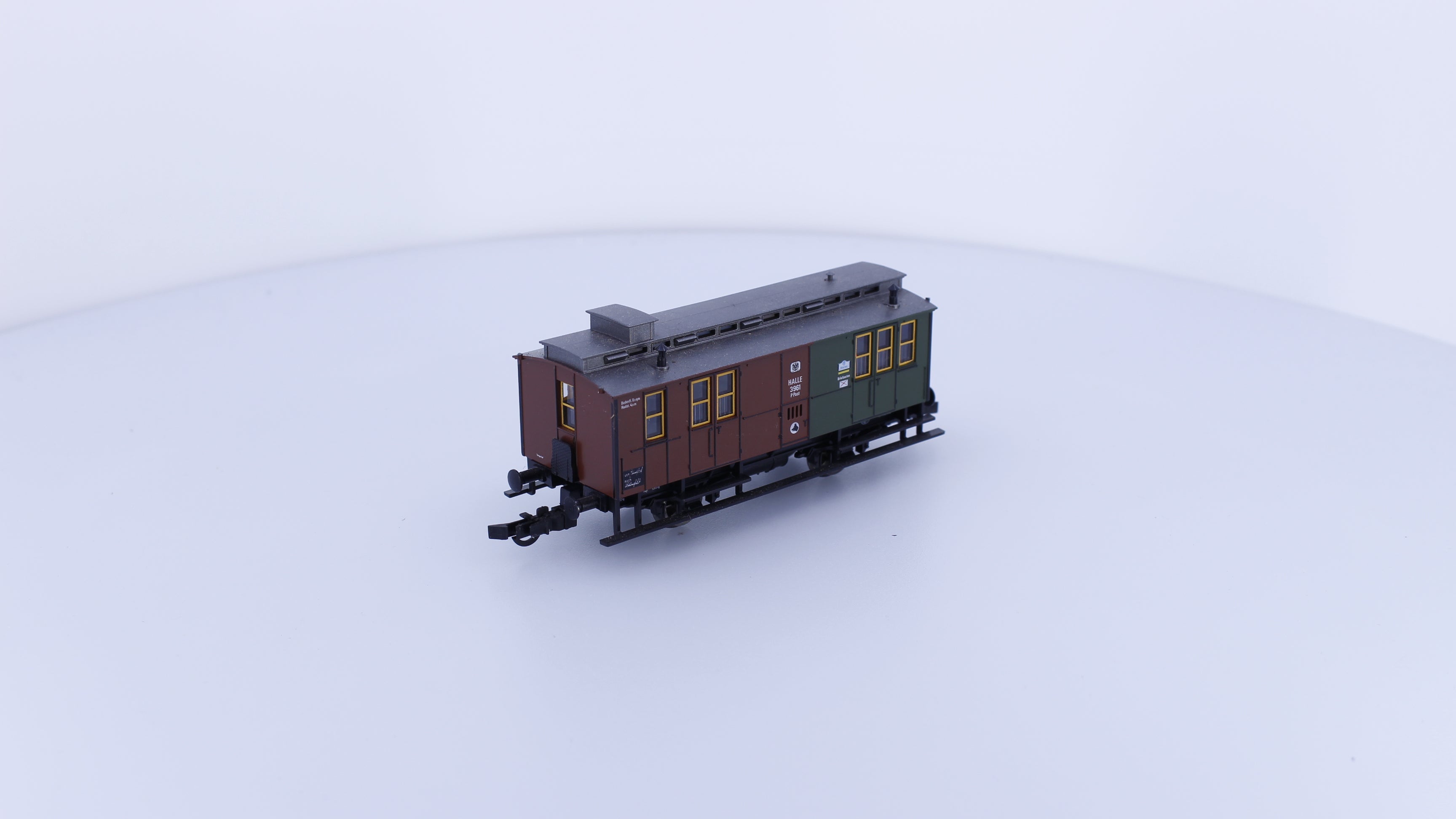 Fleischmann 5820 HO KPEV Postal Freight Car 3961