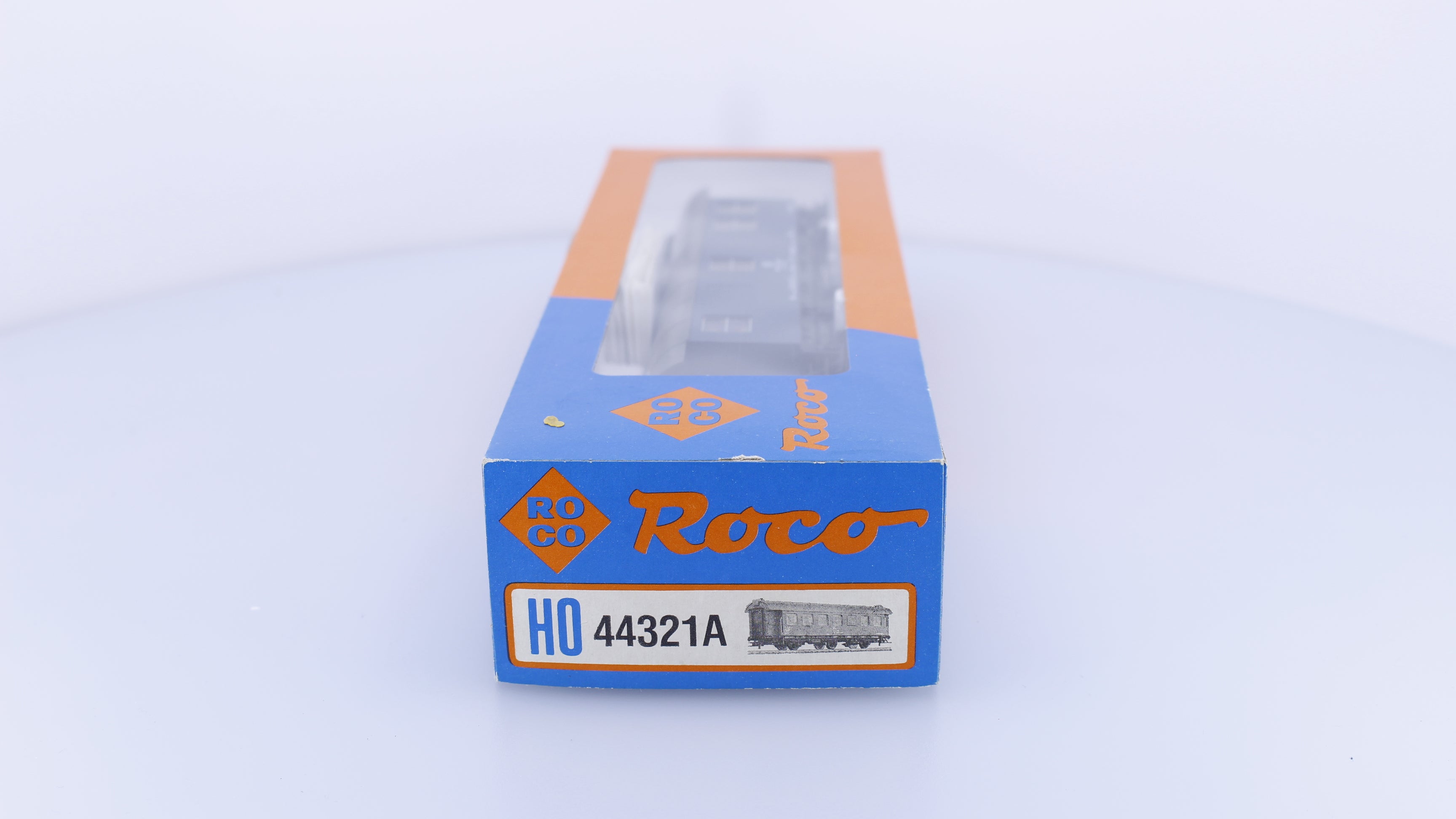 Roco 44321A HO DB Wohn-Schlafwagen Passenger Car 99-24833-8