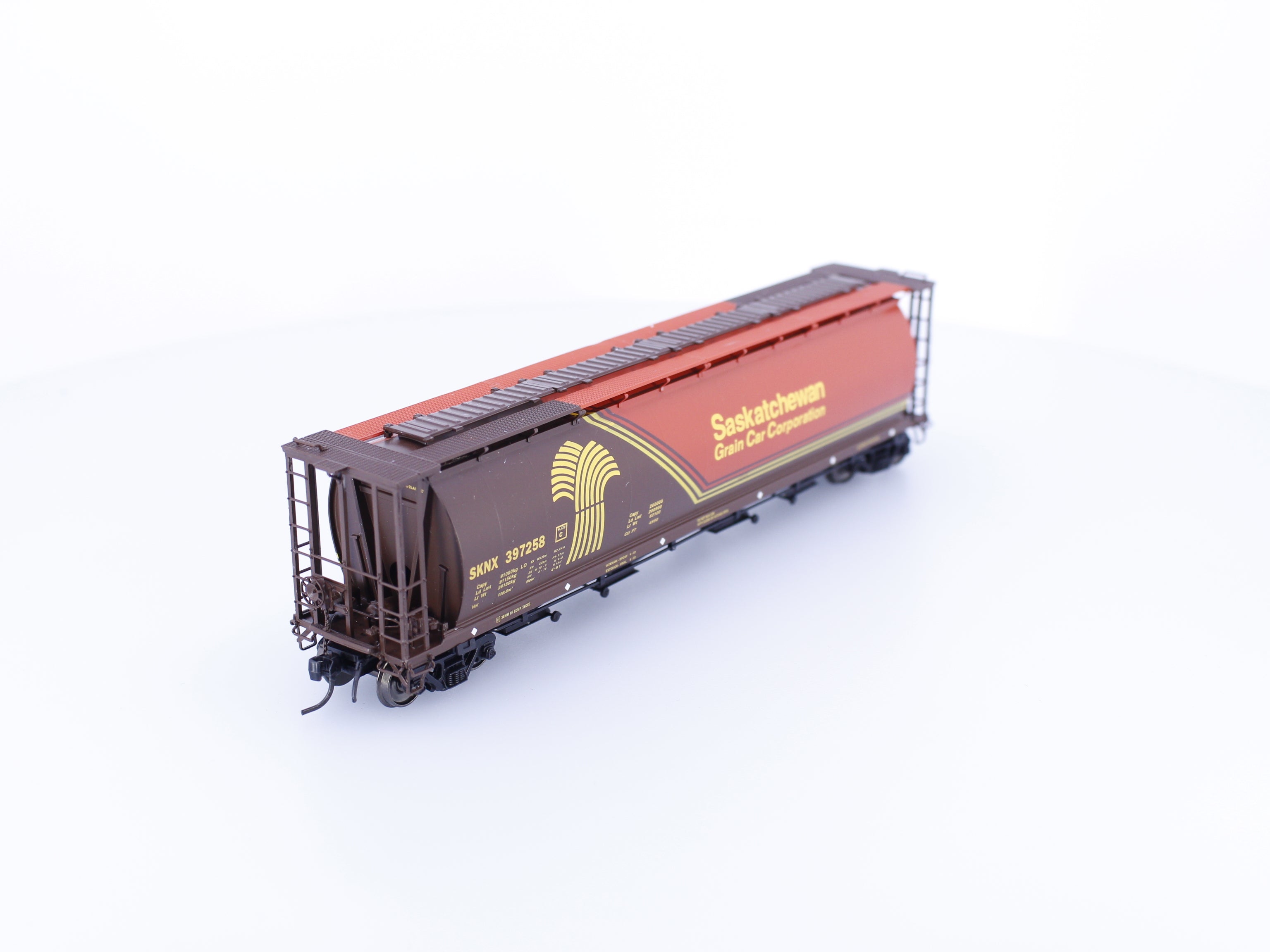InterMountain 45121-03 HO Cylindrical Grain Hopper Saskatchewan Saskatchewan Railcar Corporation (SKNX) 397258