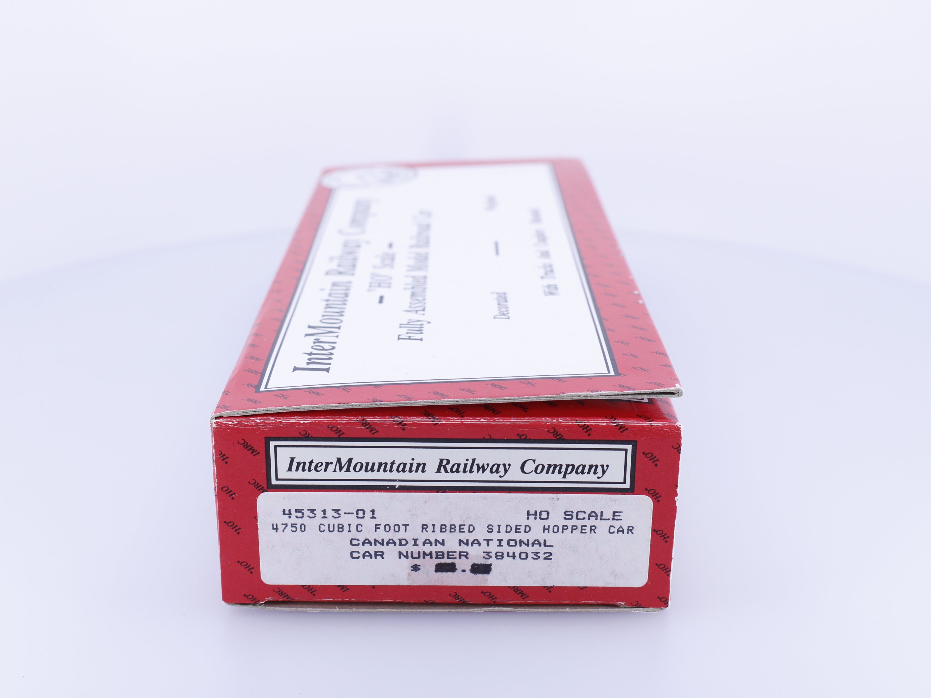InterMountain 45313-01 HO 4750 cu.ft Ribbed Sided 3 Bay Hopper Canadian National (CN) 384032