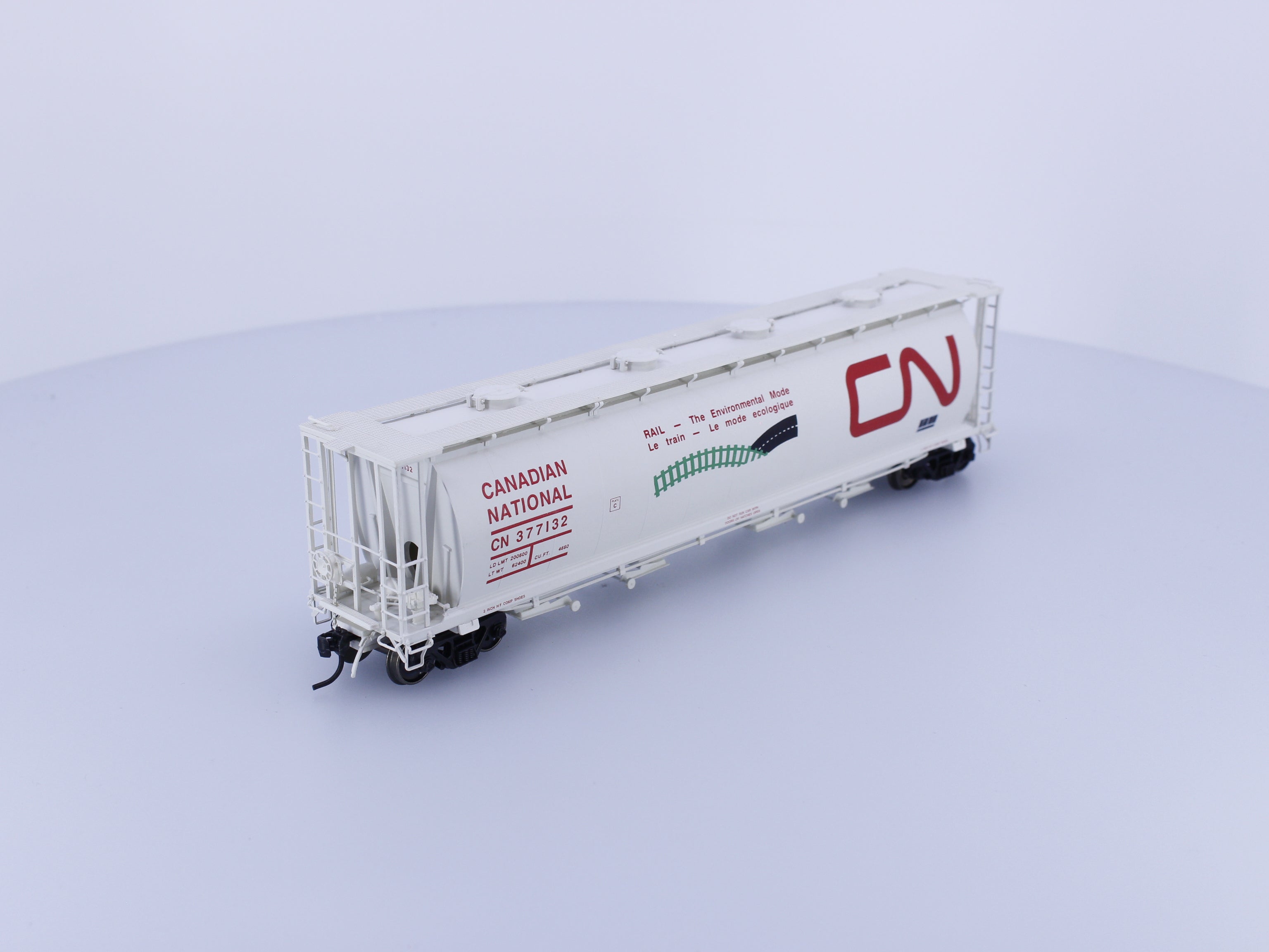 InterMountain 45202-01 HO Cylindrical Covered Hopper Environmental Mode Canadian National (CN) 45202-01