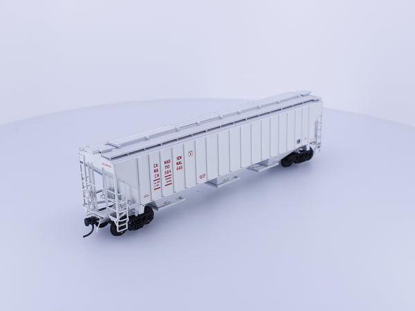InterMountain 45313-05 HO 4750 cu.ft Ribbed Sided 3 Bay Hopper Canadian National (CN) 384445