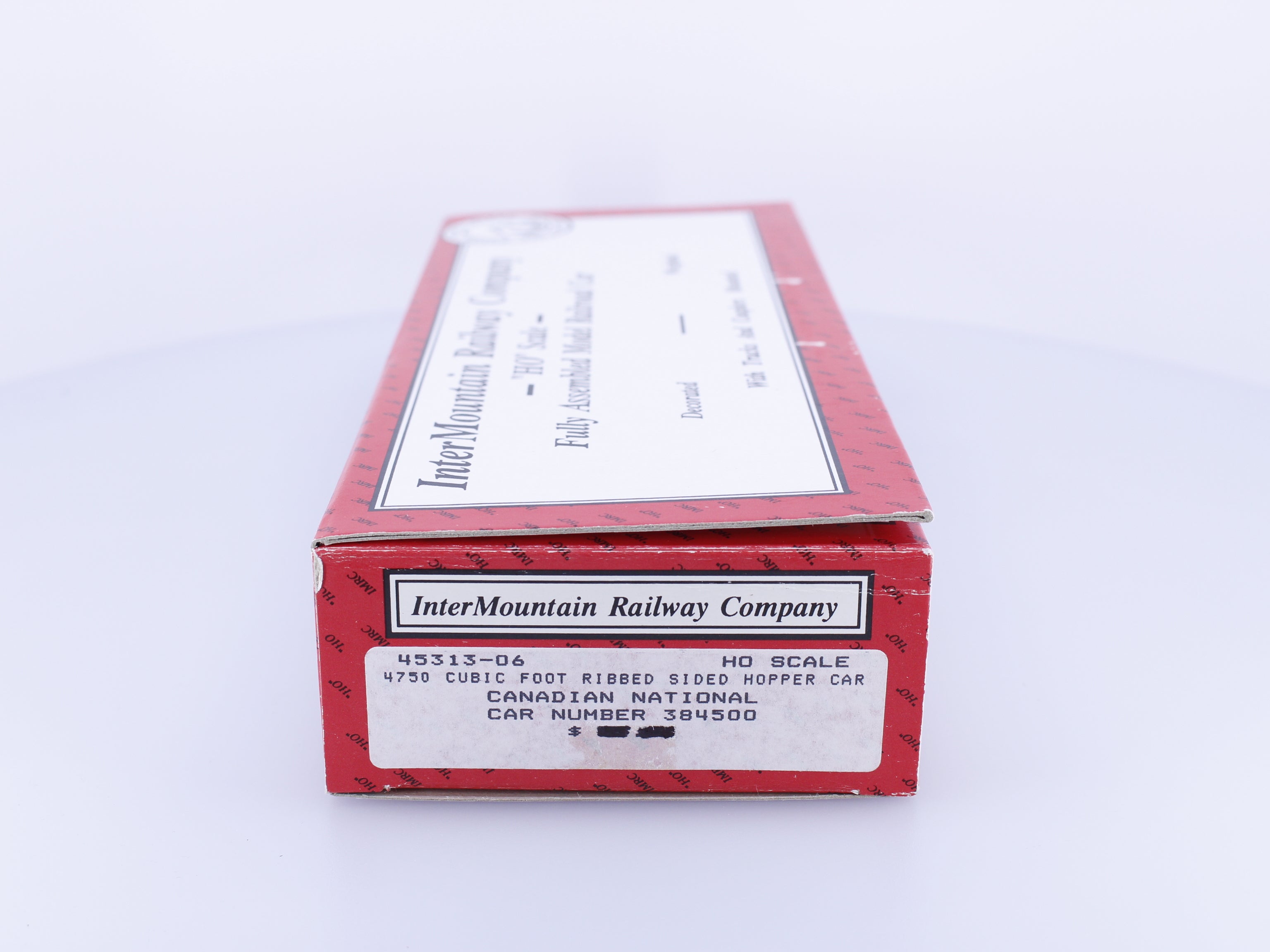 InterMountain 45313-06 HO 4750 cu.ft Ribbed Sided 3 Bay Hopper Canadian National (CN) 384500