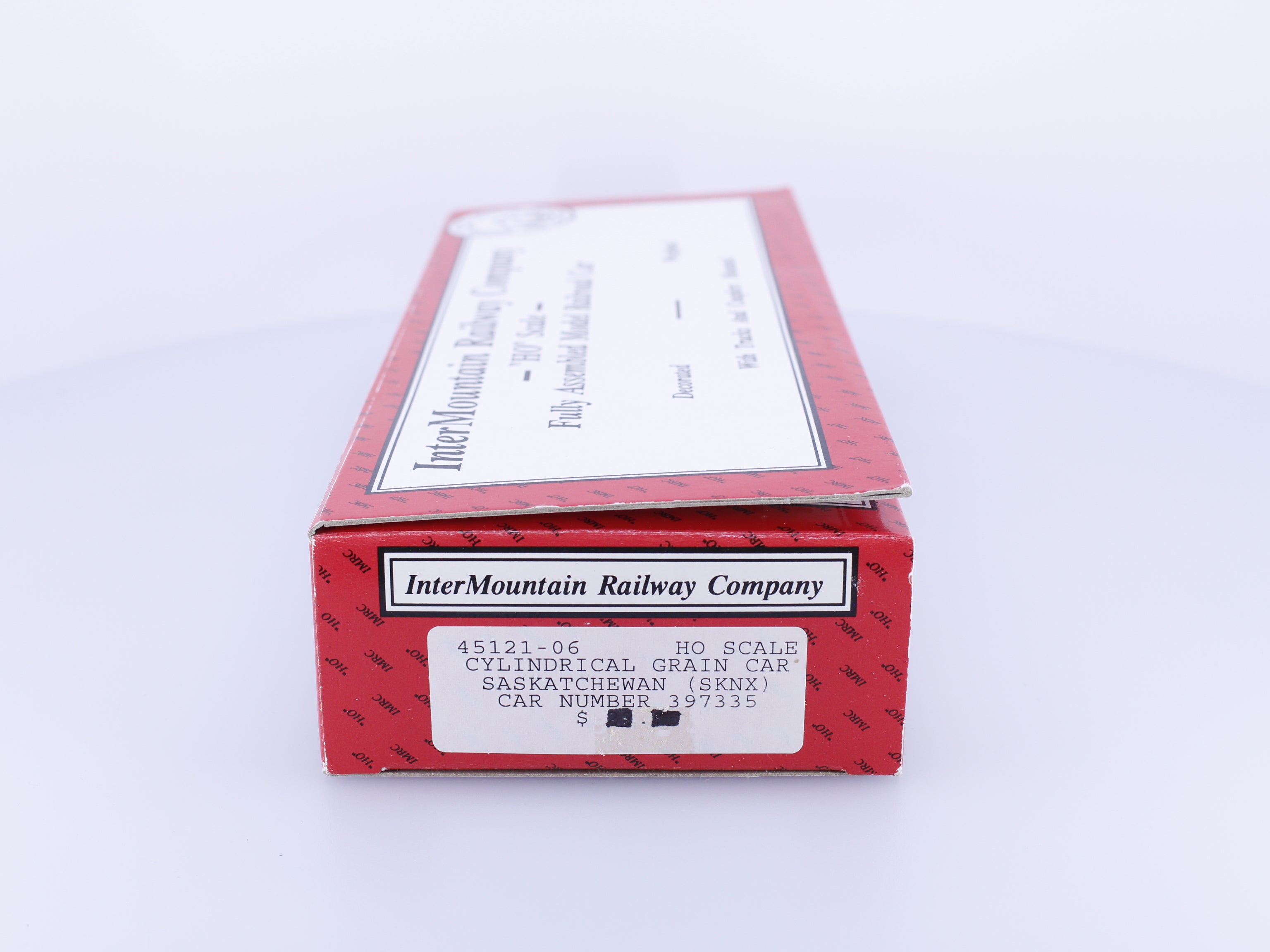 InterMountain 45121-06 HO Cylindrical Grain Hopper Saskatchewan Saskatchewan Railcar Corporation (SKNX) 397335