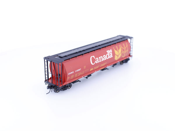 InterMountain 45101-41 HO Cylindrical Covered Hopper Canadian Wheat Board (CNWX) 110057