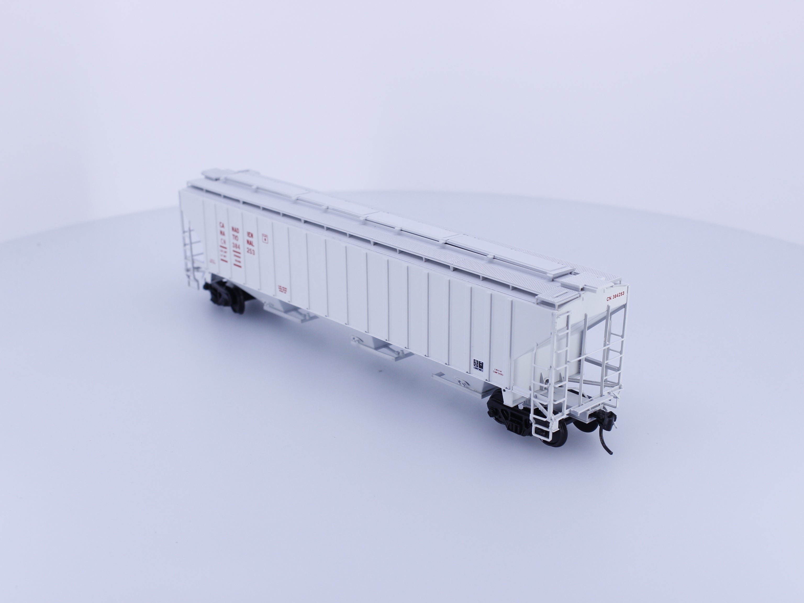 InterMountain 45313-03 HO 4750 cu.ft Ribbed Sided 3 Bay Hopper Canadian National (CN) 384253