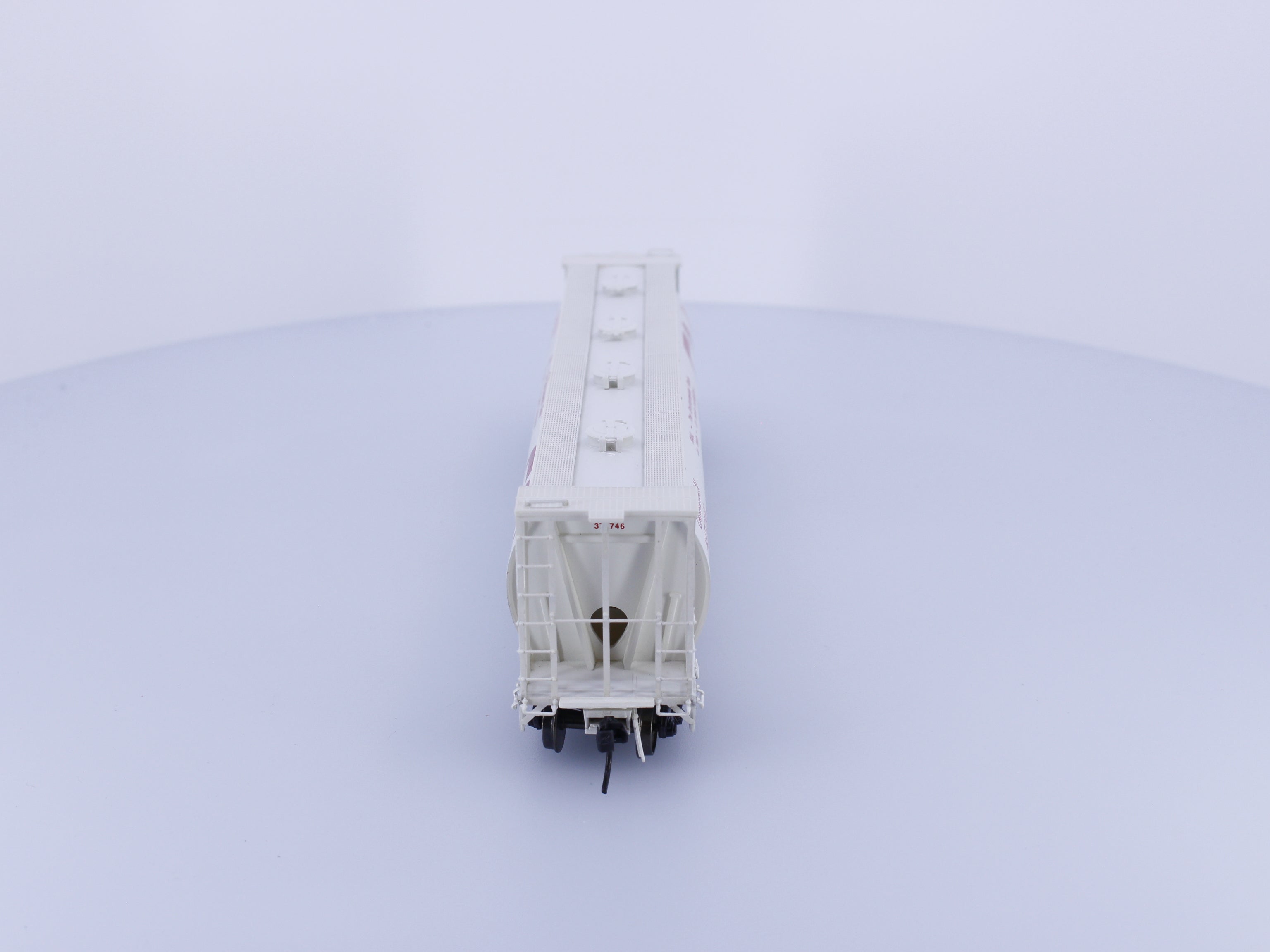 InterMountain 45202-04 HO Cylindrical Covered Hopper Environmental Mode Canadian National (CN) 377746