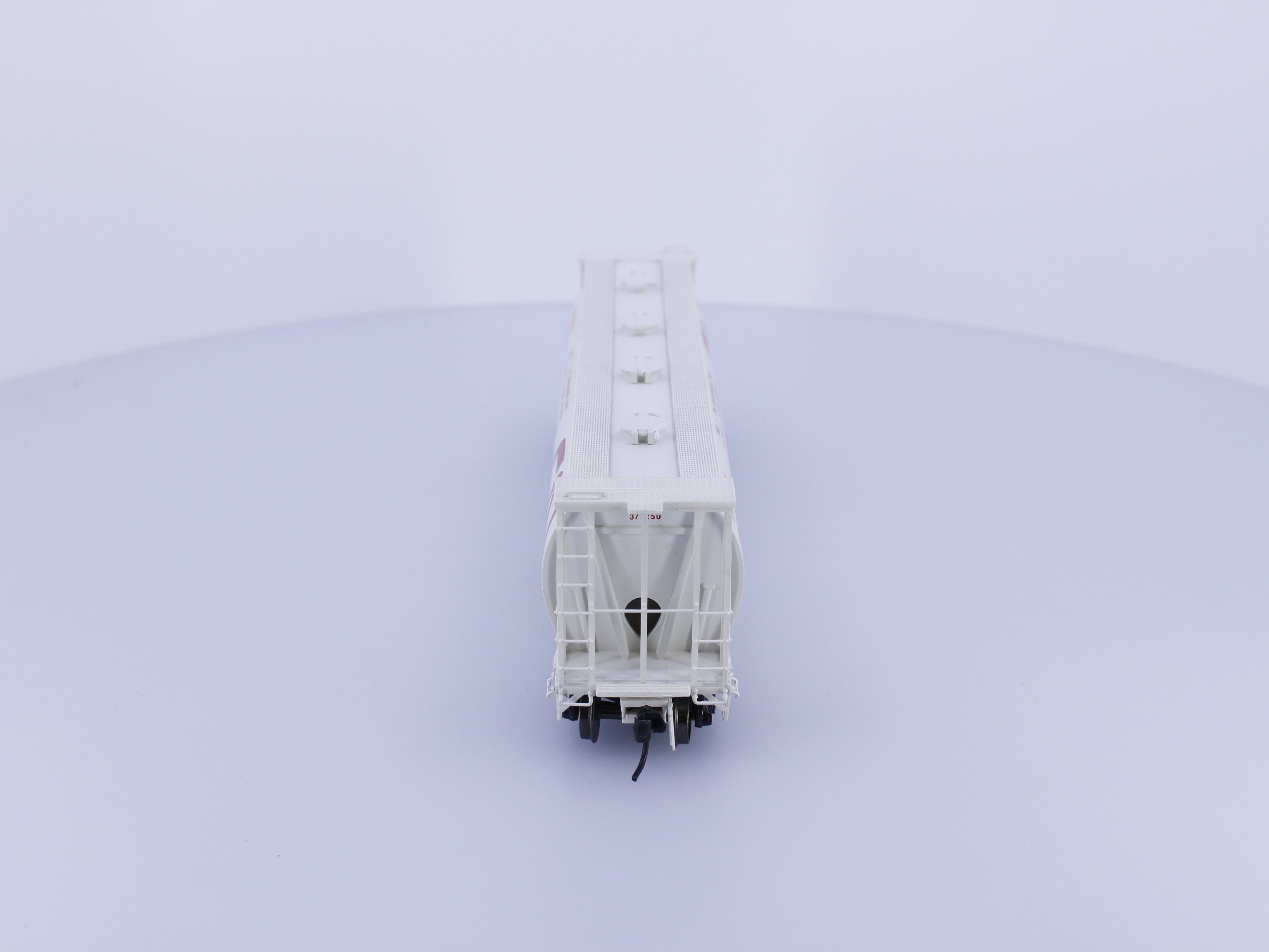 InterMountain 45202-02 HO Cylindrical Covered Hopper Environmental Mode Canadian National (CN) 377250