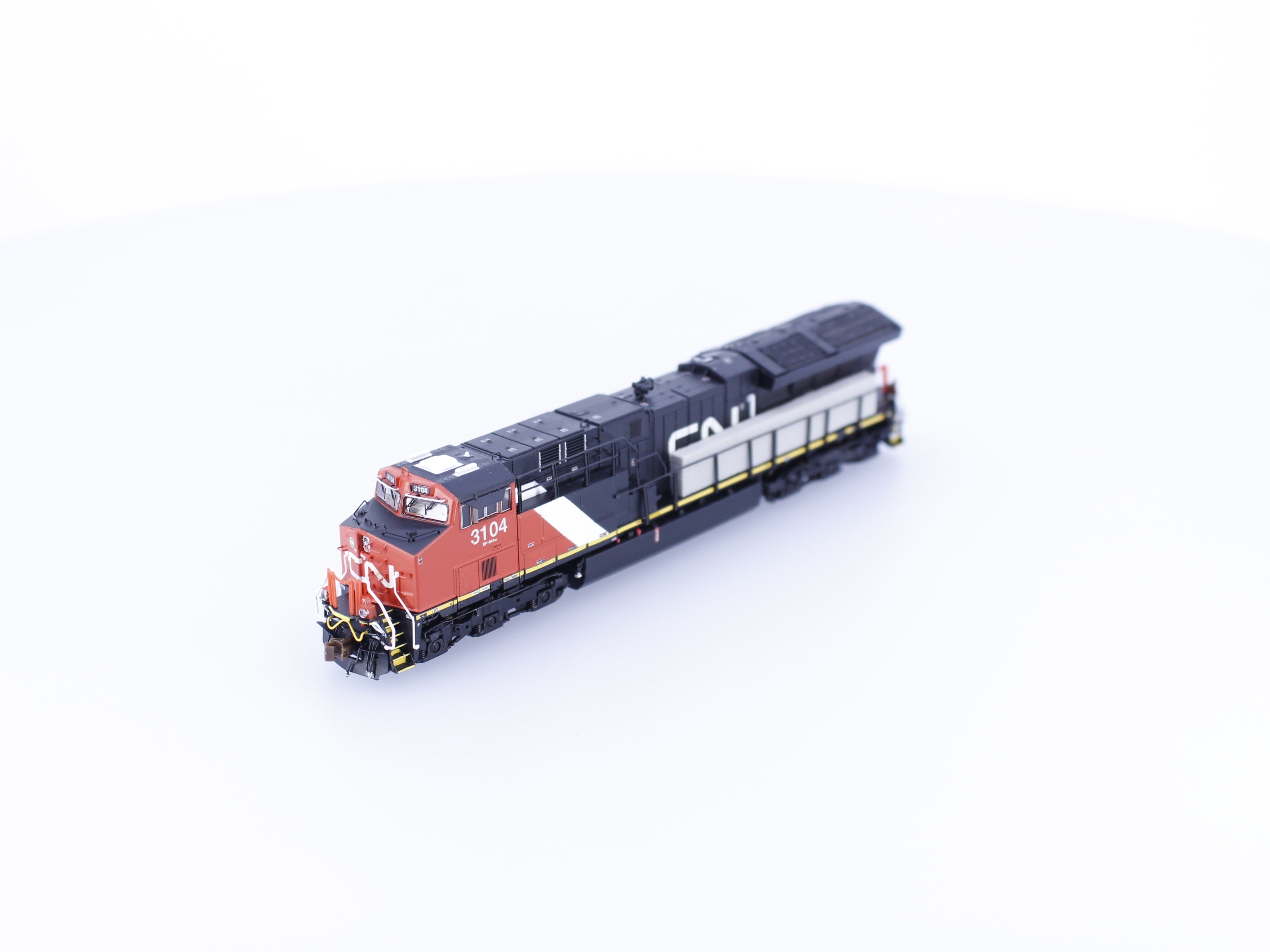 ScaleTrains SXT30626 N GE Tier 4 GEVO ET44AC (2016 Production) Canadian National (CN) 3104 DCC & Sound