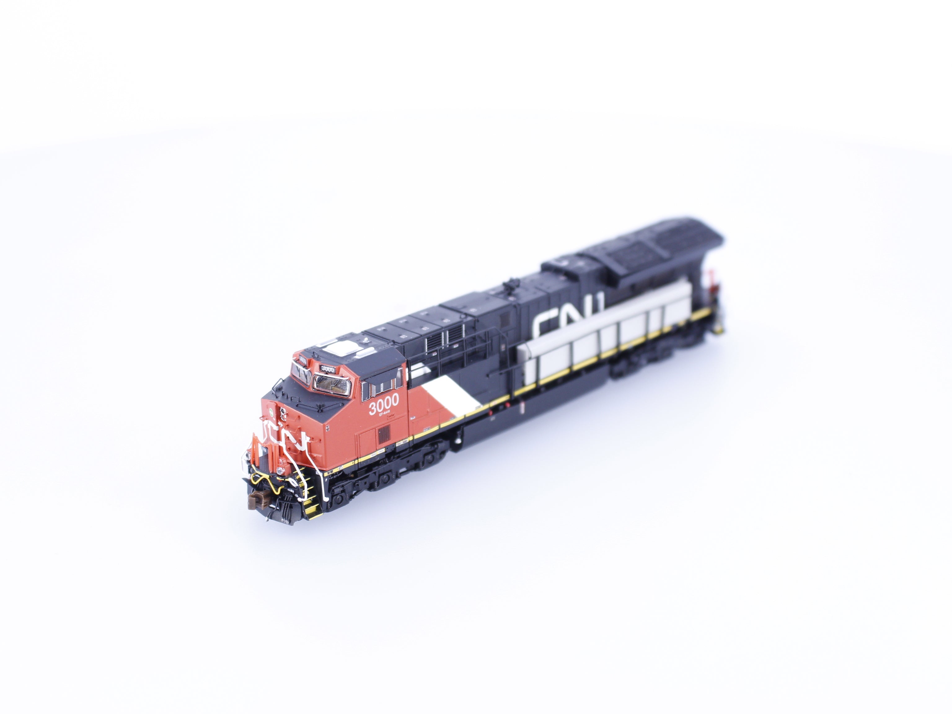 ScaleTrains SXT30616 N GE Tier 4 GEVO ET44AC (2015 Production) Canadian National (CN) 3000 DCC & Sound (#2)