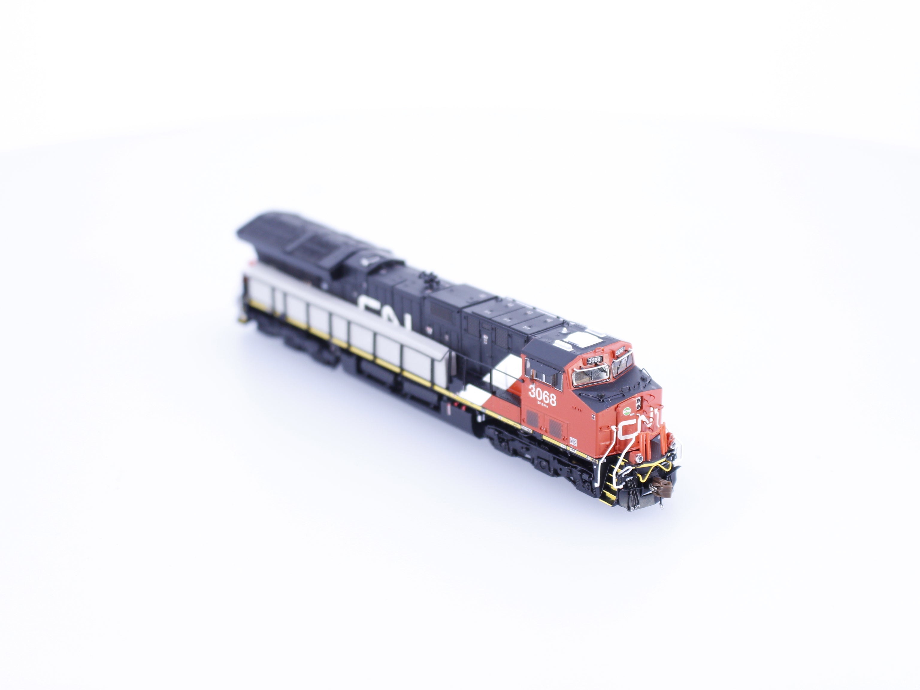 ScaleTrains SXT30624 N GE Tier 4 GEVO ET44AC (2016 Production) Canadian National (CN) 3068 DCC & Sound