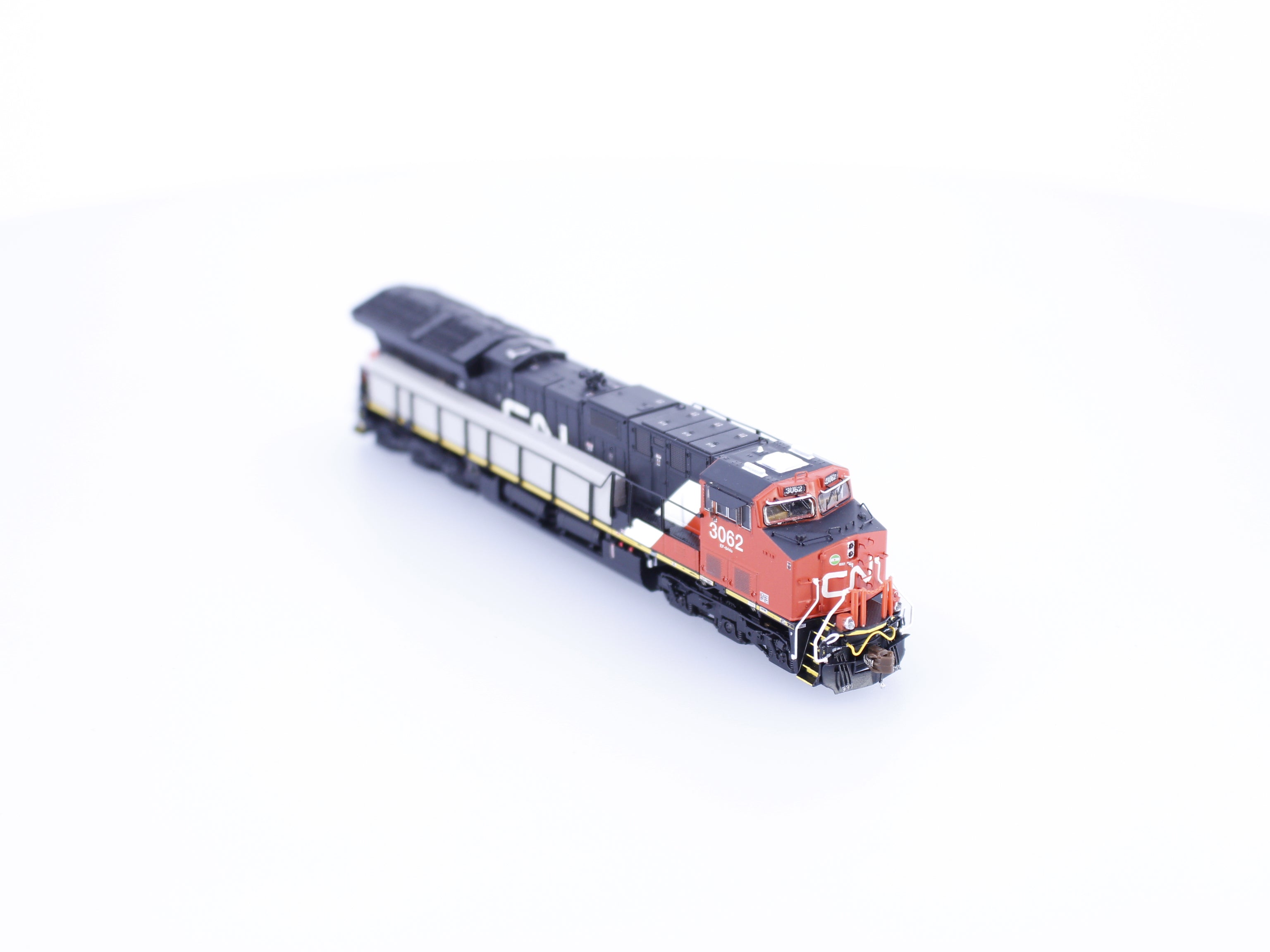 ScaleTrains SXT30622 N GE Tier 4 GEVO ET44AC (2016 Production) Canadian National (CN) 3062 DCC & Sound