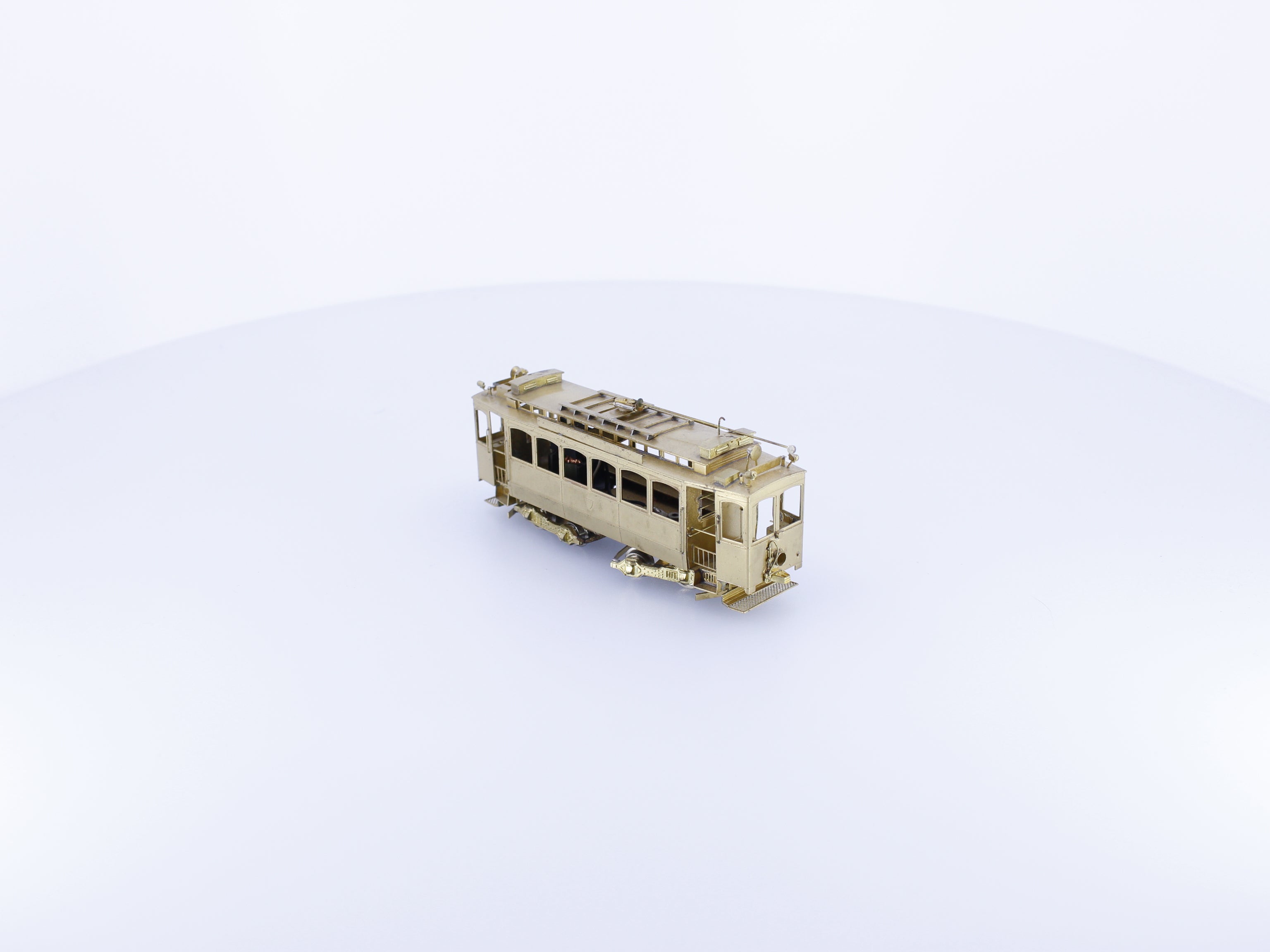 A-2x HO Munich Trolley Electric Analog DC