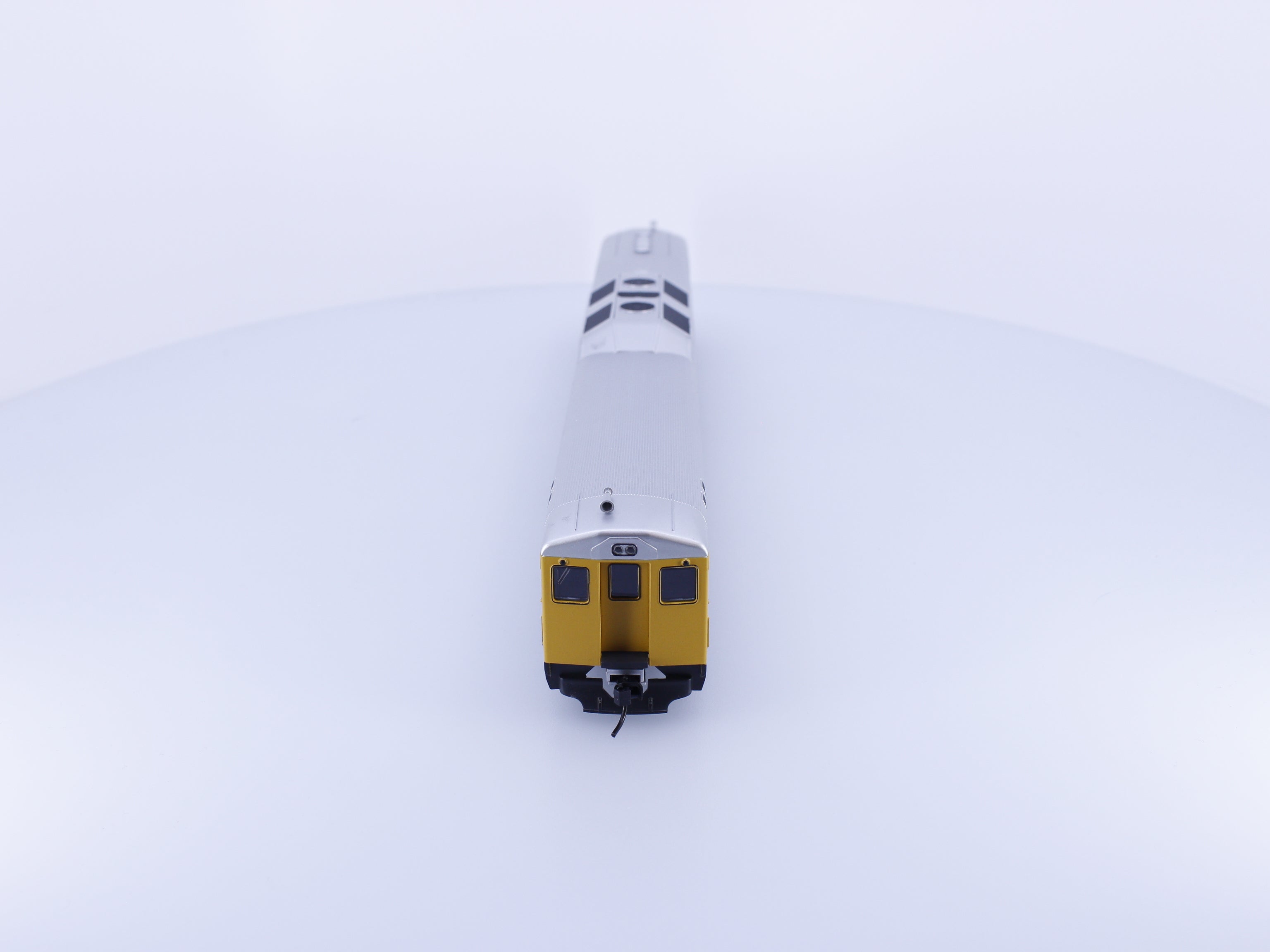 Proto 1000 239735 HO Budd RDC Rail Car Via Rail (VIA) 6222 Analog DC
