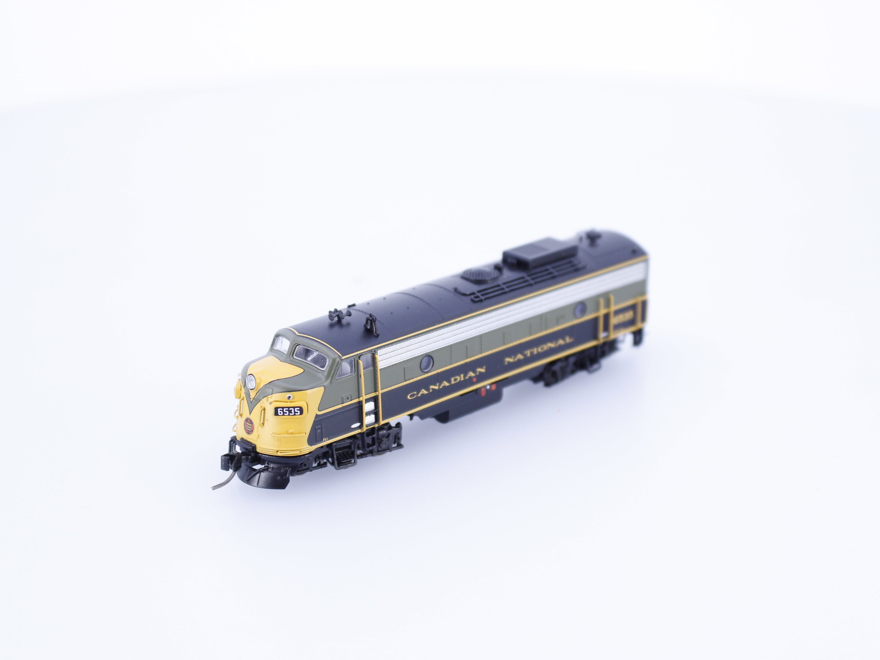 Rapido 530503 N FP9A Diesel Locomotive 1954 Scheme Canadian National (CN) 6535 DCC & Sound