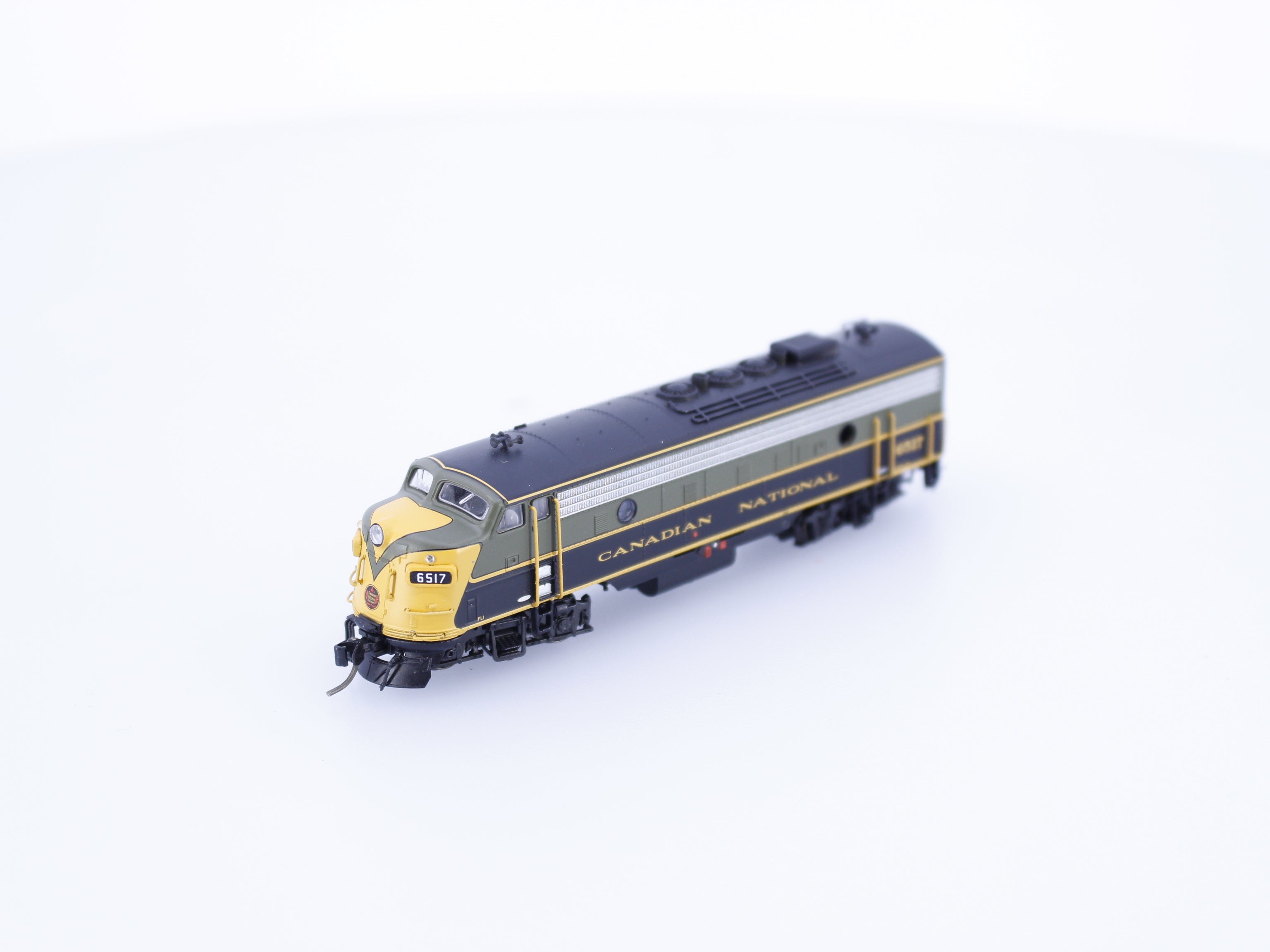 Rapido 530501 N FP9A Diesel Locomotive Canadian National (CN) 6517 DCC & Sound