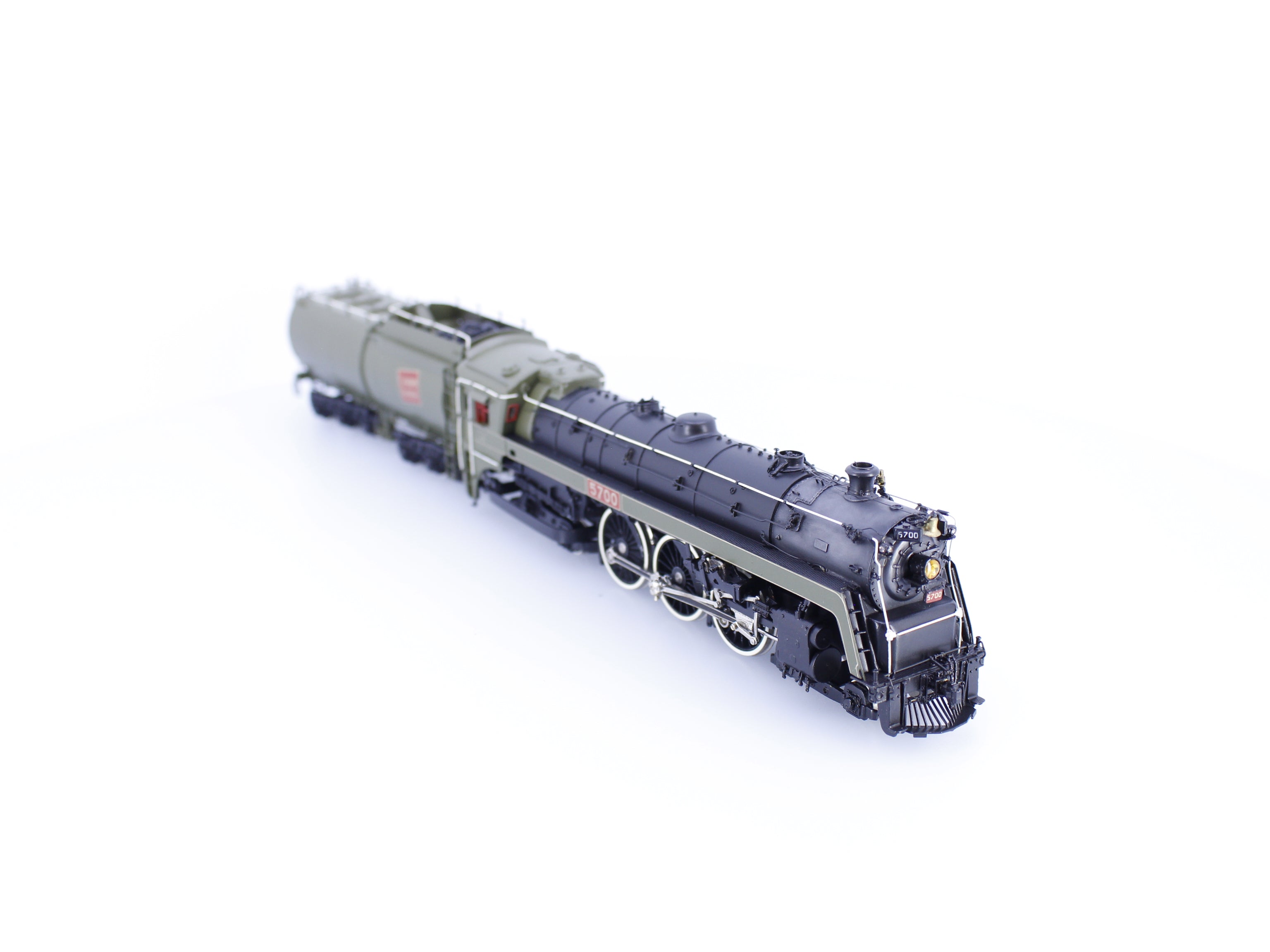 Van Hobbies CNR464K5A HO Brass 4-6-4 K-5a Steam Locomotive Professionally Painted Canadian National (CN) 5700 Analog DC