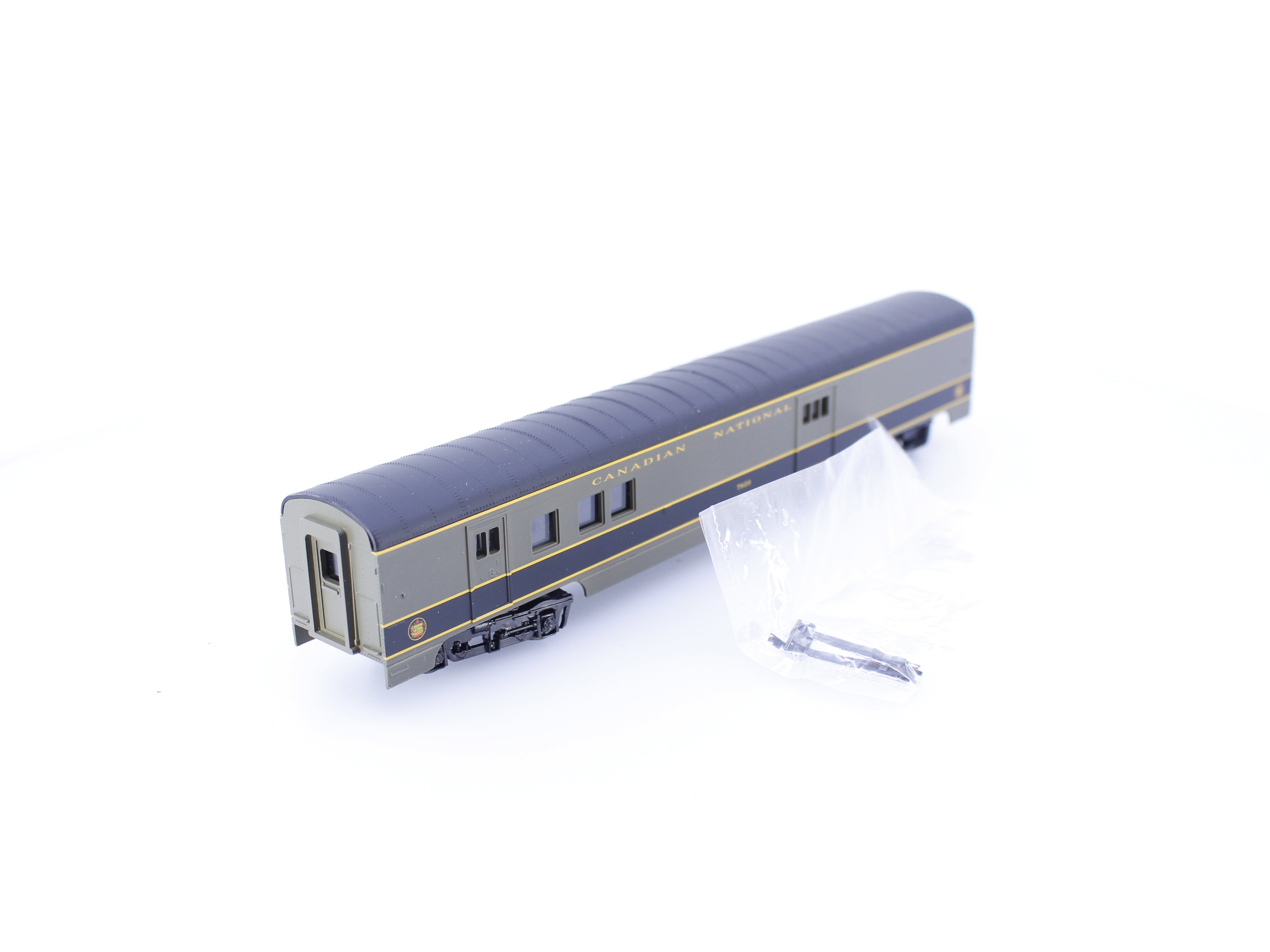 Con Cor 0001-00920K HO 72 FT Passenger Car RPO Canadian National (CN) 7850