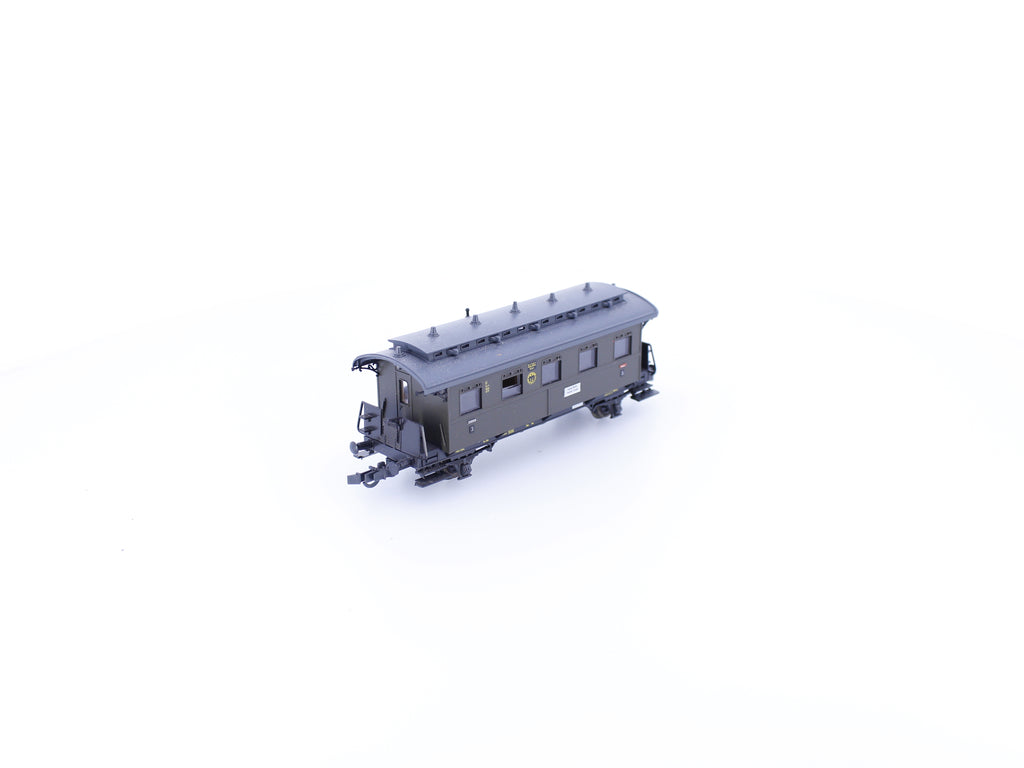 Roco 44235 HO DR 3rd Class Passenger Car 93582