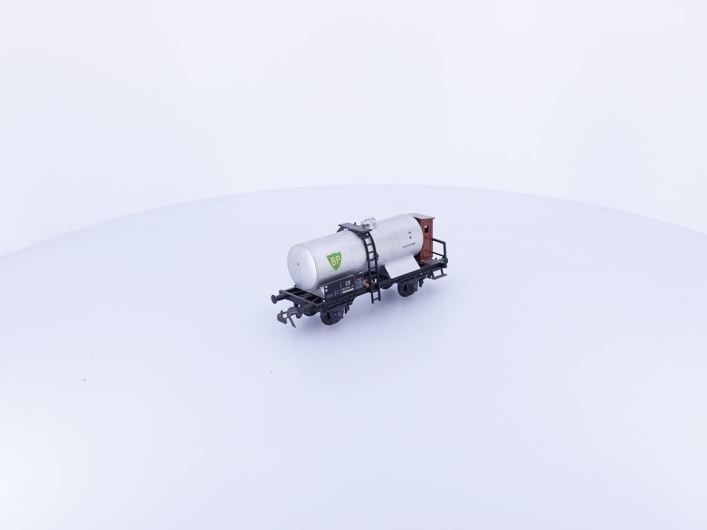 Piko 5452630-5-002120 HO DB Tank Car With Brakeman's Cab 582864