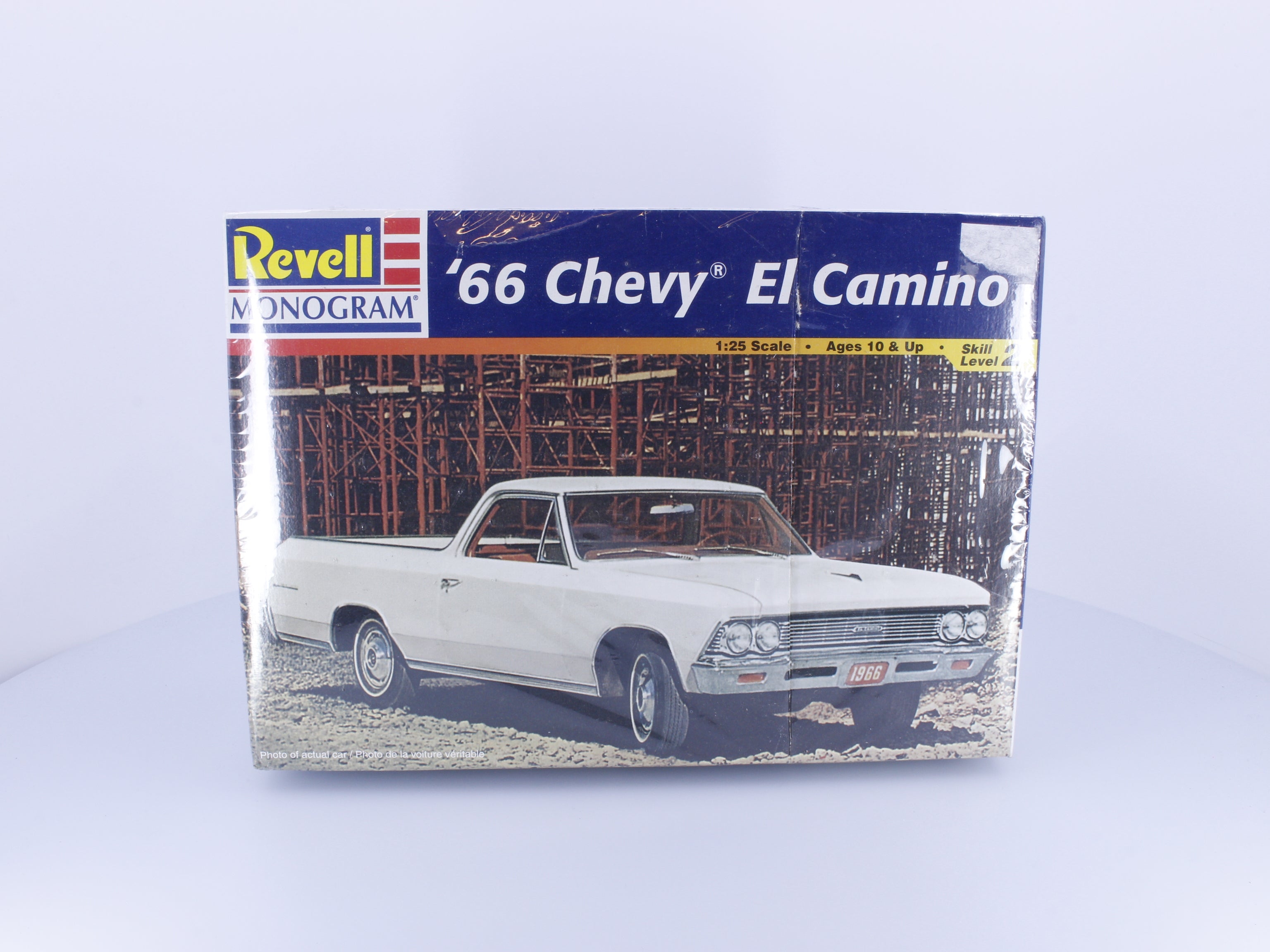 Revell 85-7648 G 1966 Chevrolet El Camino Plastic Model Kit 1/25