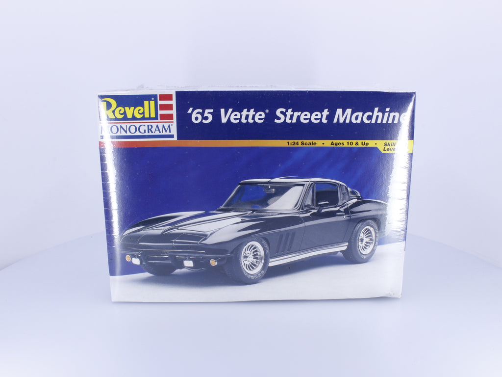 Revell 85-2724 G 1965 Vette Street Machine Plastic Model Kit 1/25