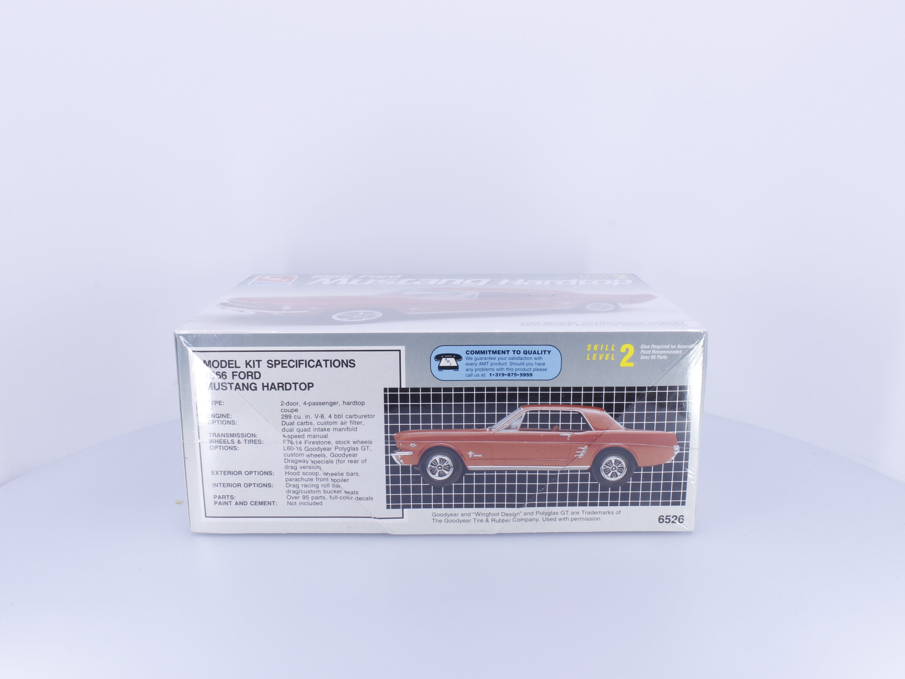 AMT 6526 G 1966 Ford Mustang Hardtop Plastic Model Kit 1/25