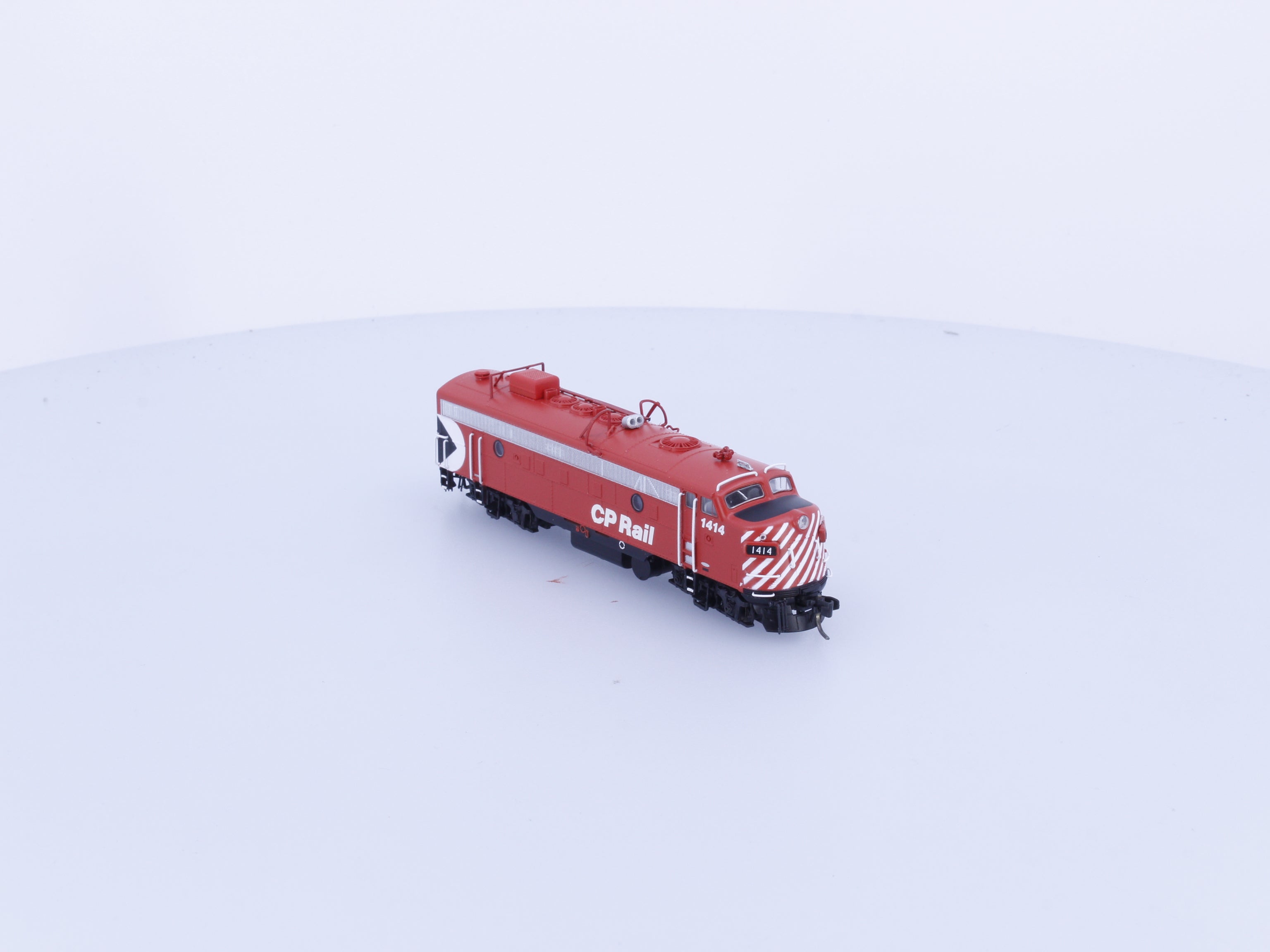 Rapido 530531 N FP9A Diesel Locomotive Canadian Pacific (CP) 1414 DCC & Sound