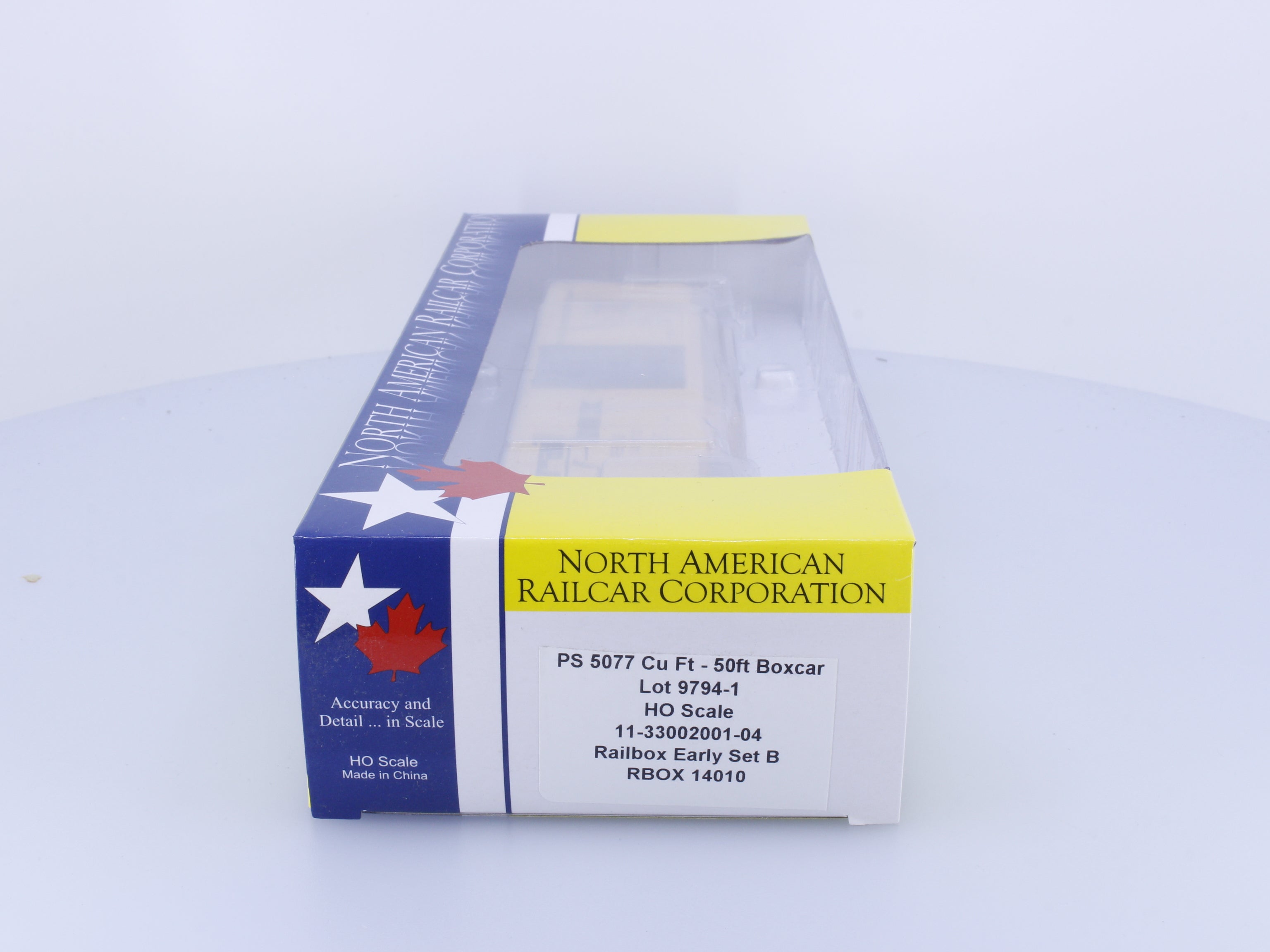 North American Railcar Corporation 11-33002001-04 HO PS 5077 cu.ft 50ft Boxcar Railbox (RBOX) 14010