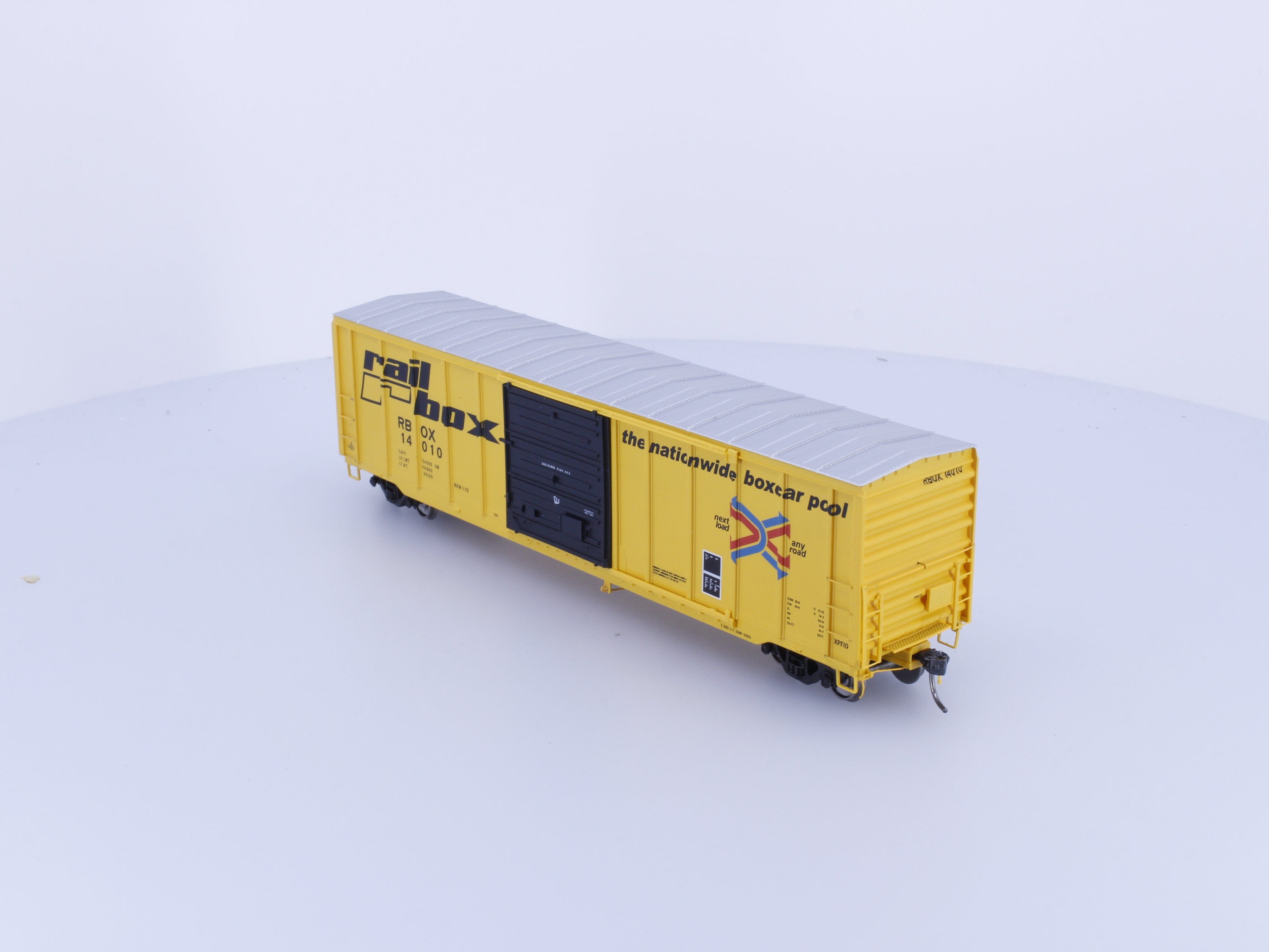 North American Railcar Corporation 11-33002001-04 HO PS 5077 cu.ft 50ft Boxcar Railbox (RBOX) 14010