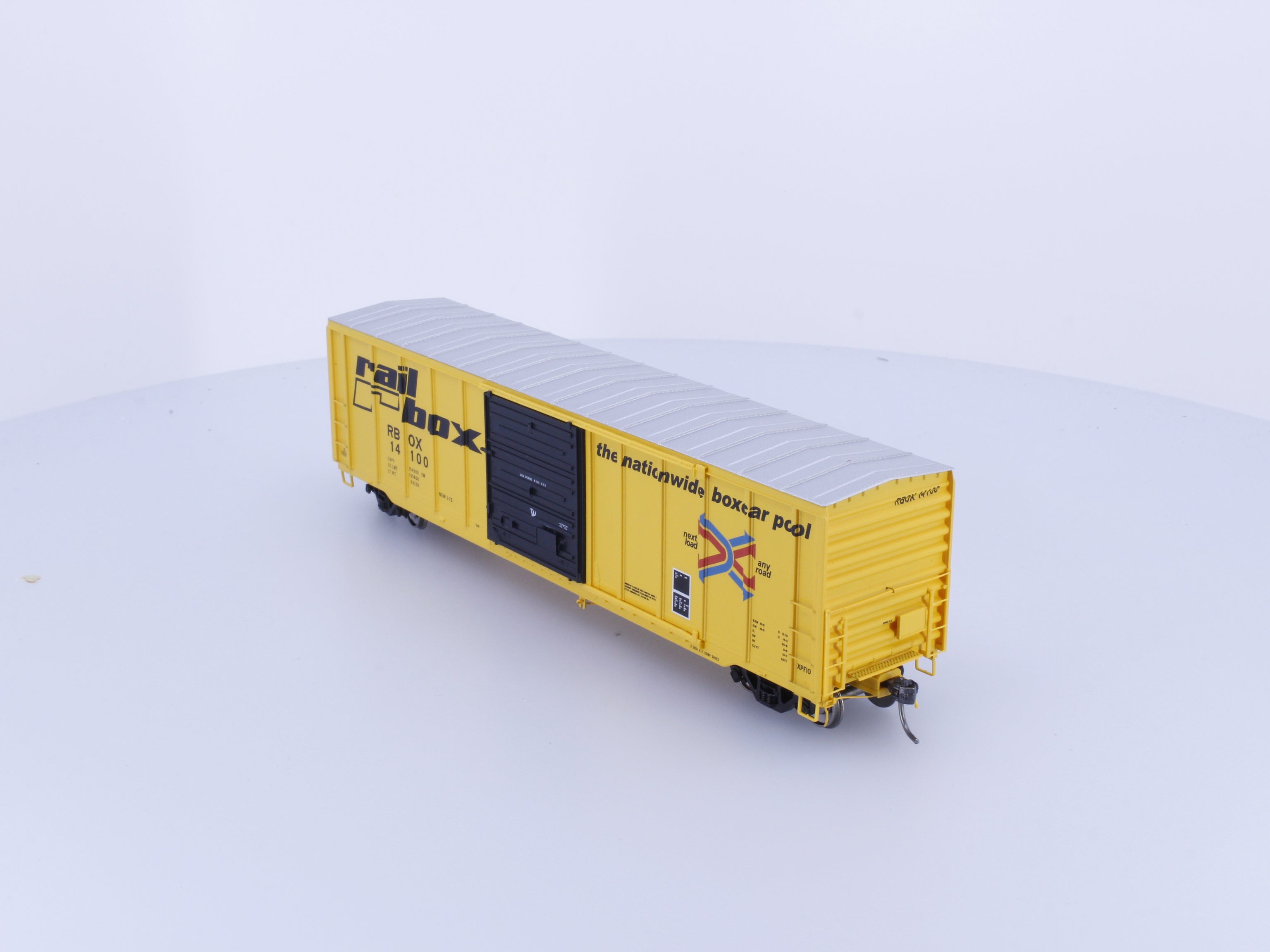 North American Railcar Corporation 11-33002001-06 HO PS 5077 cu.ft 50ft Boxcar Railbox (RBOX) 14100