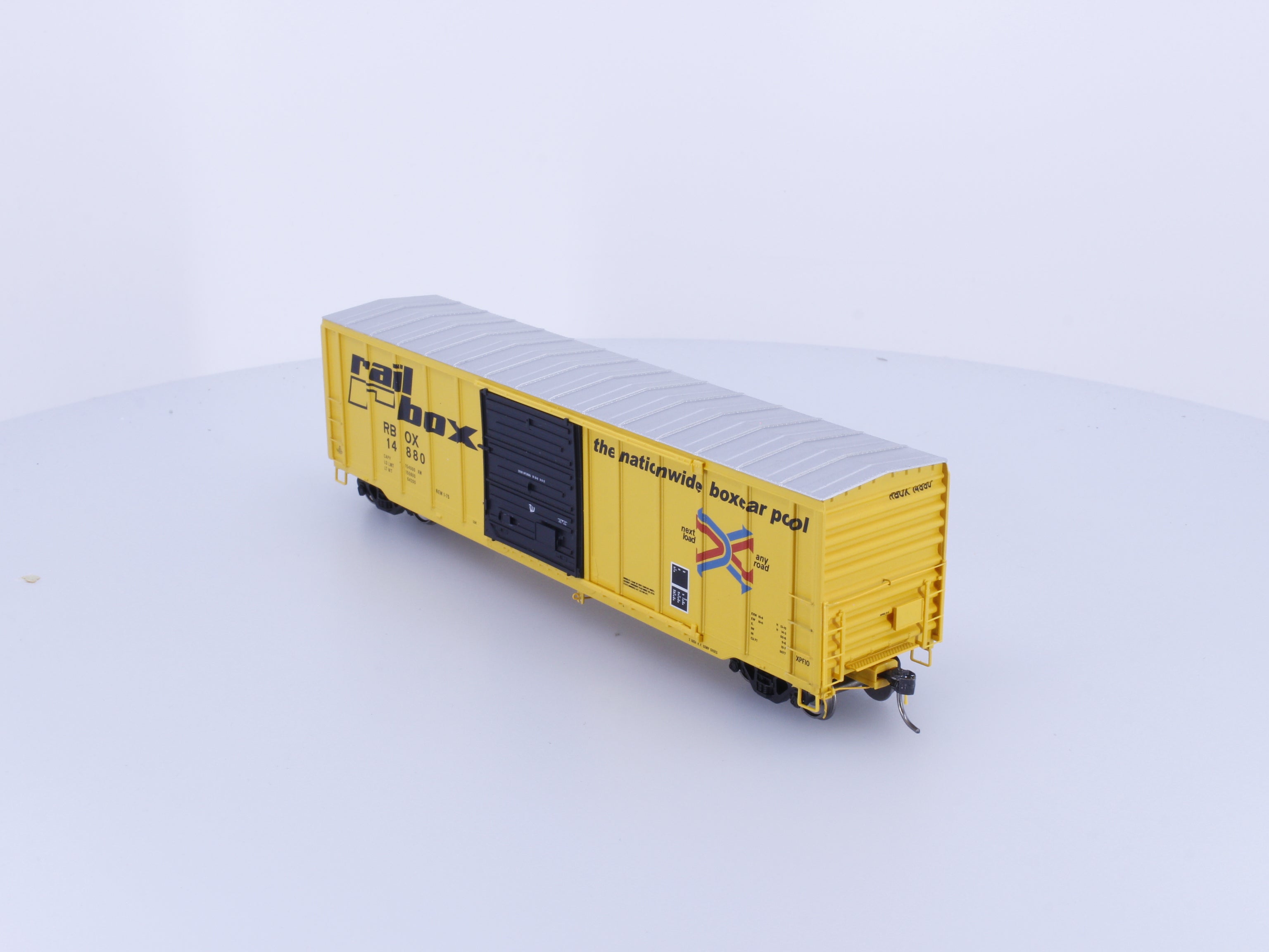 North American Railcar Corporation 11-33002001-03 HO PS 5077 cu.ft 50ft Boxcar Railbox (RBOX) 14880