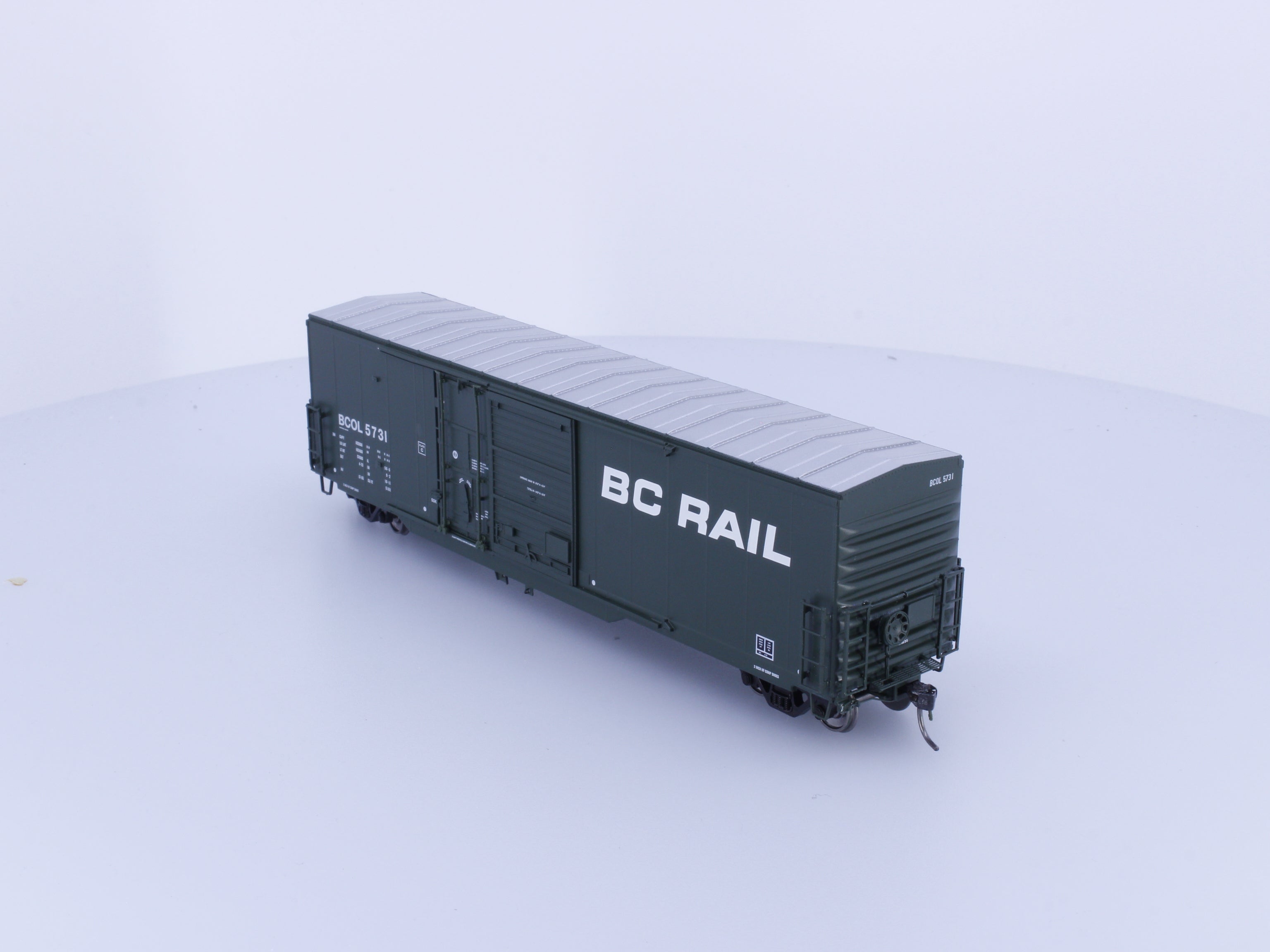 North American Railcar Corporation 11-34001005-08 HO NSC 5092 cf Combo Door Boxcar BC Rail (BCOL) 5731