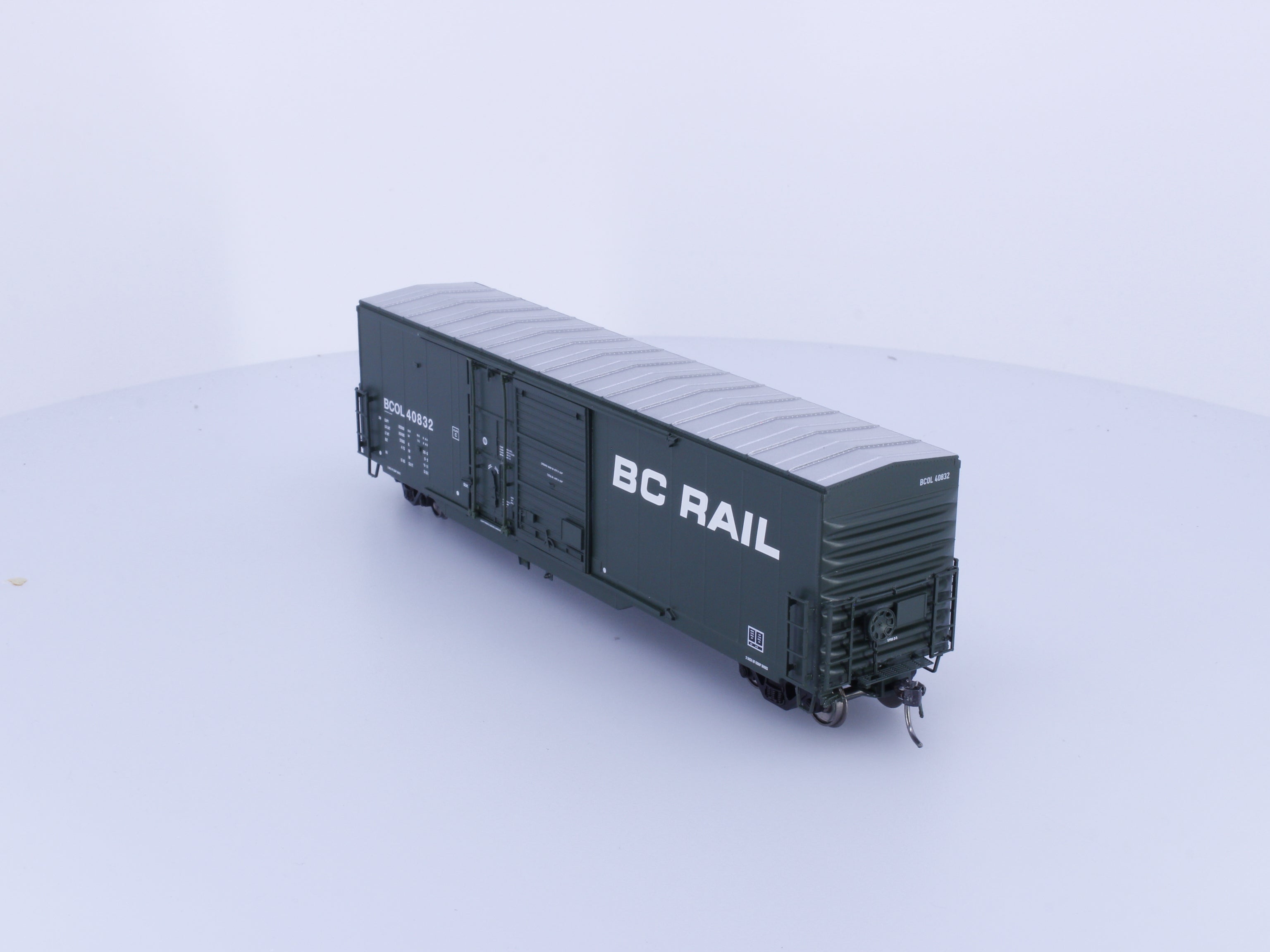 North American Railcar Corporation 11-34001005-11 HO NSC 5092 cf Combo Door Boxcar BC Rail (BCOL) 40832