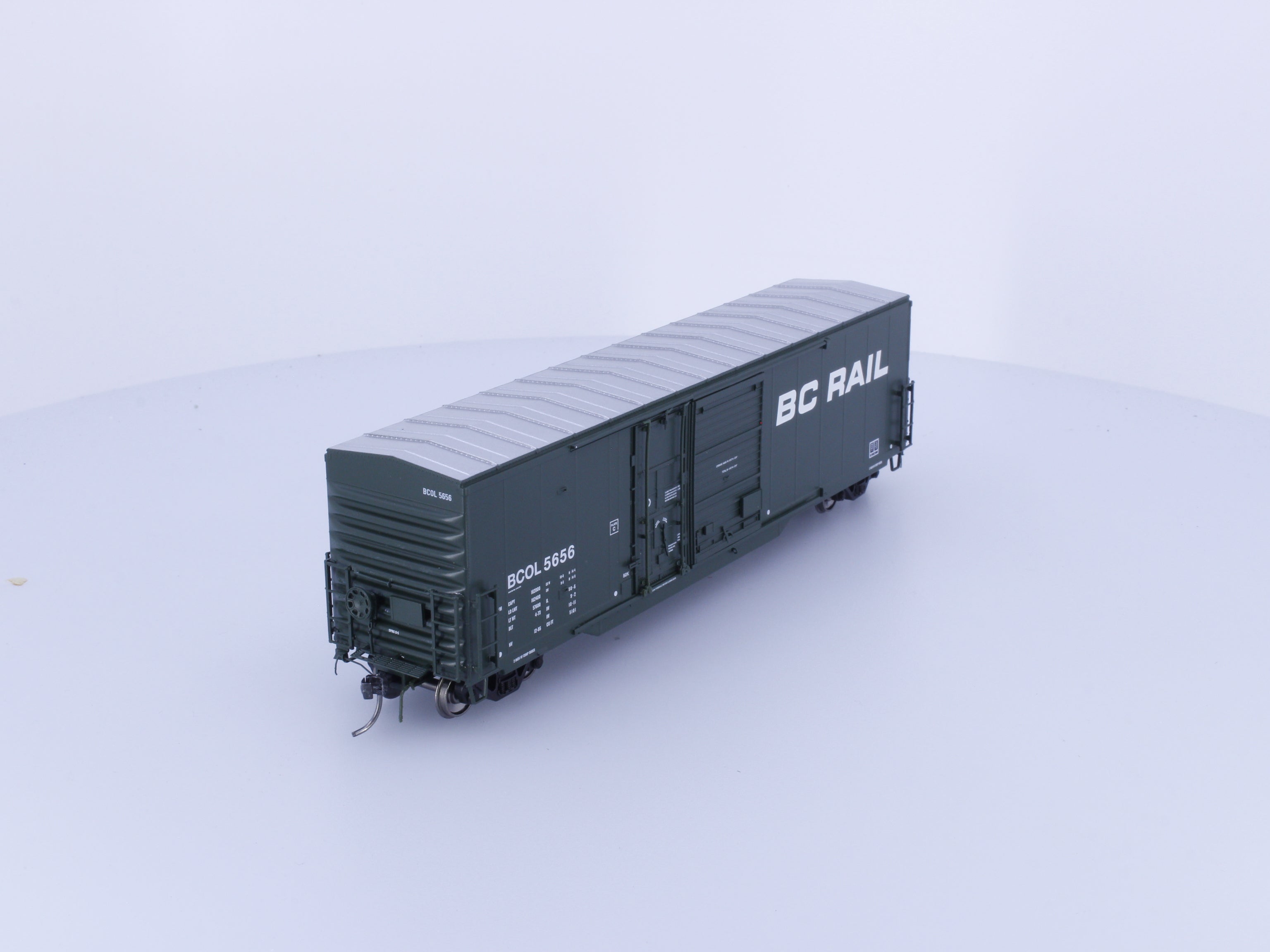 North American Railcar Corporation 11-34001005-07 HO NSC 5092 cf Combo Door Boxcar BC Rail (BCOL) 5656