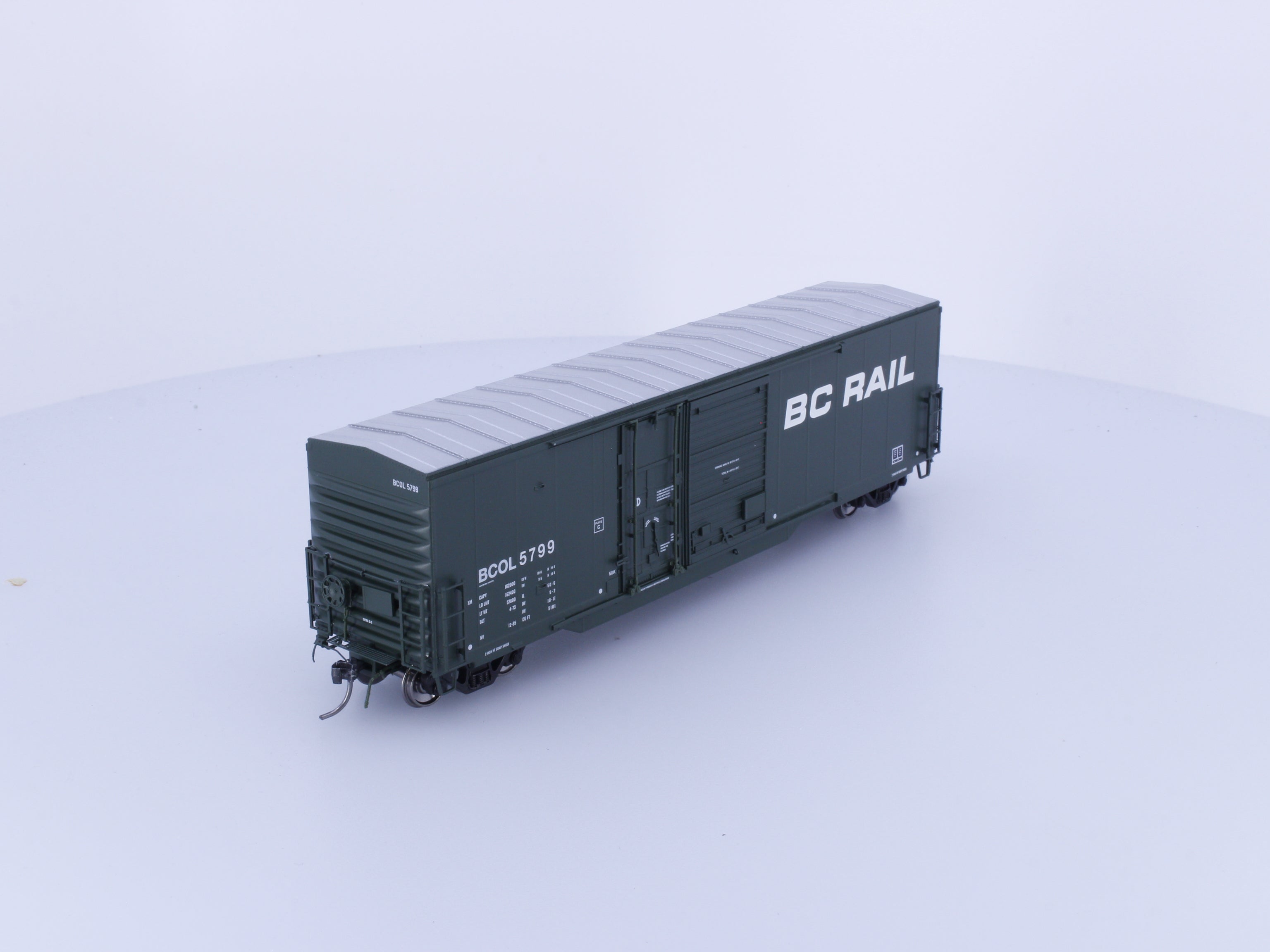 North American Railcar Corporation 11-34001005-09 HO NSC 5092 cf Combo Door Boxcar BC Rail (BCOL) 5799