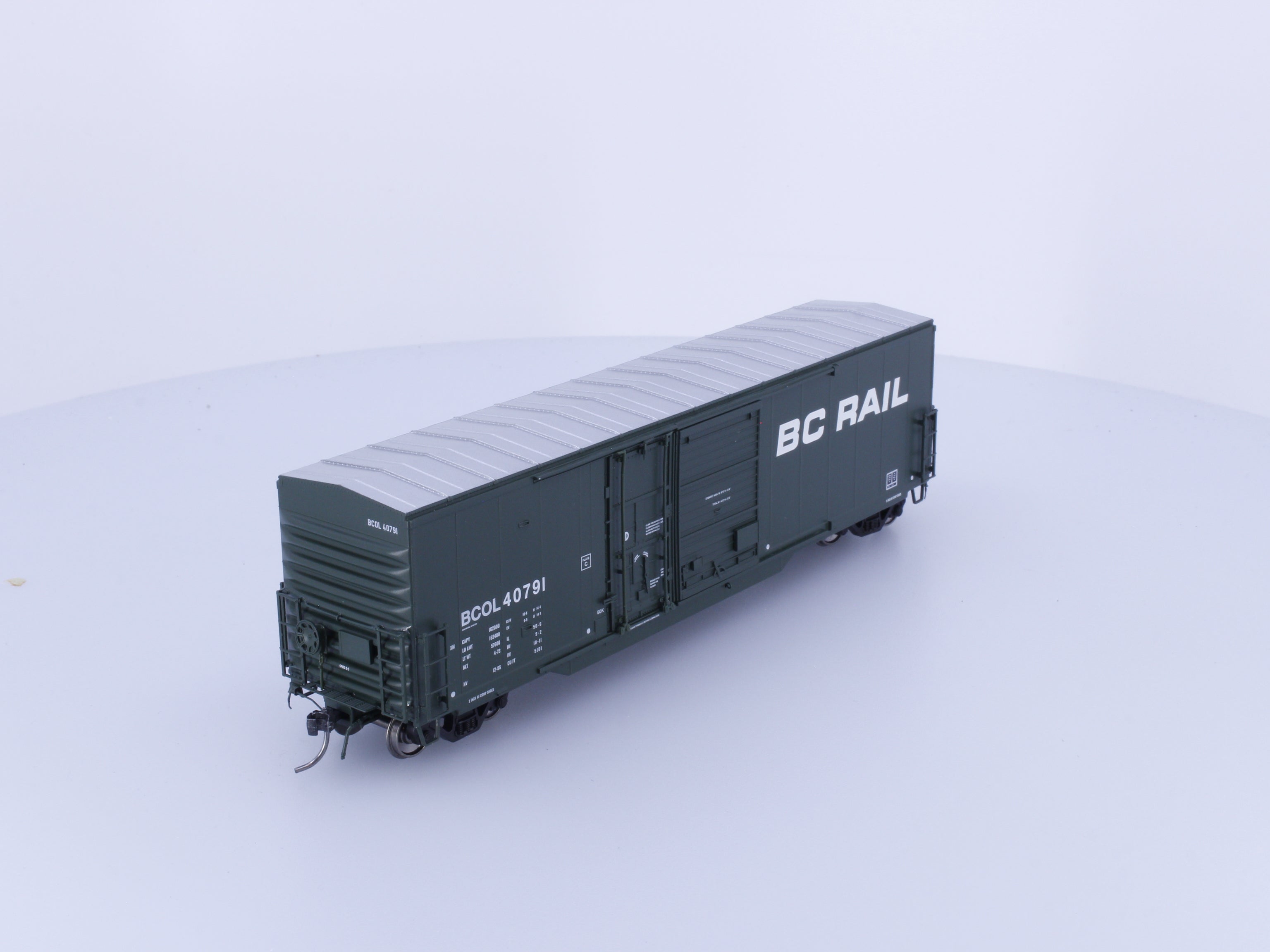 North American Railcar Corporation 11-34001005-10 HO NSC 5092 cf Combo Door Boxcar BC Rail (BCOL) 40791