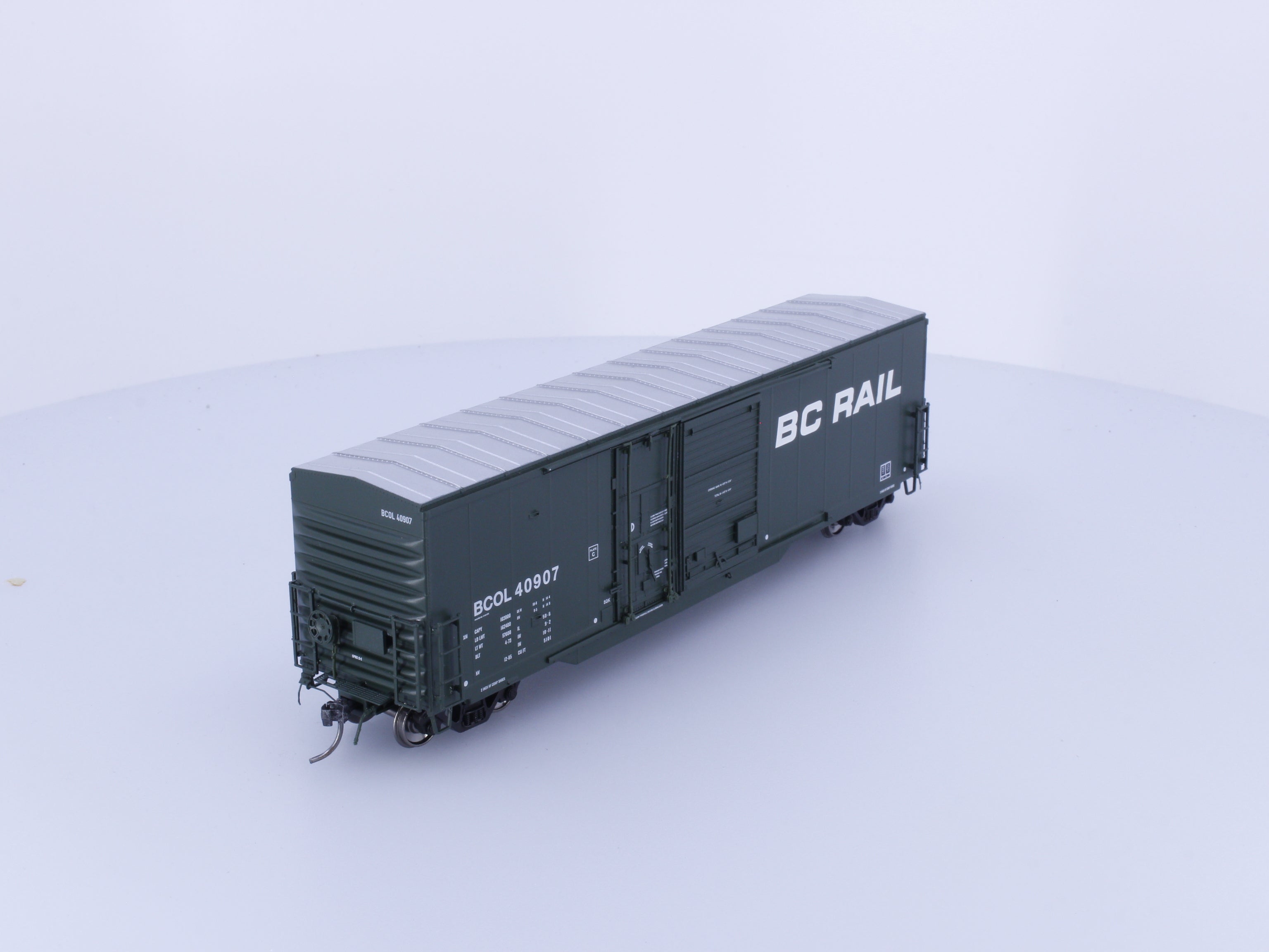 North American Railcar Corporation 1134001005-12 HO NSC 5092 cf Combo Door Boxcar BC Rail (BCOL) 40907